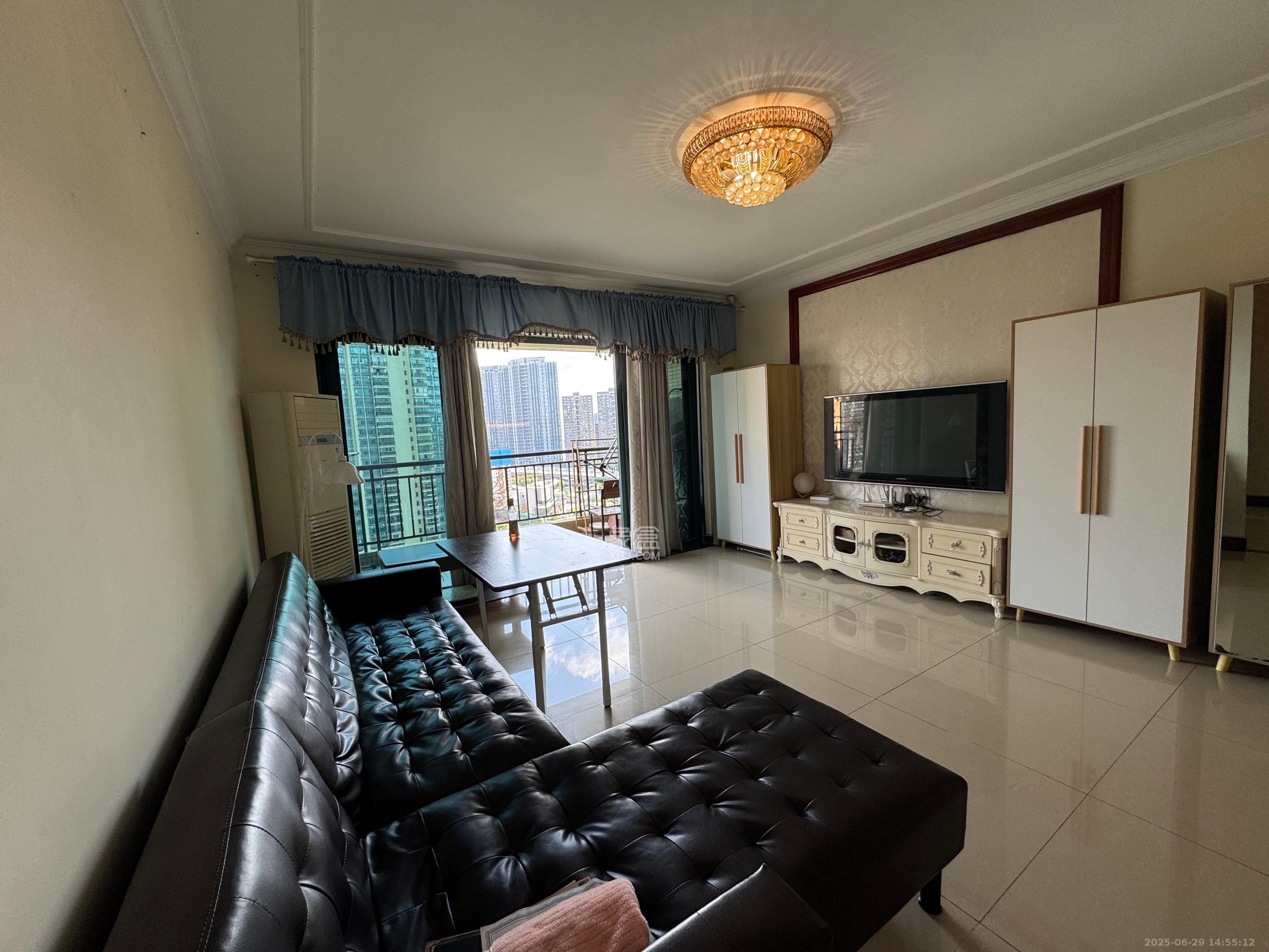 恒大雅苑  4室2厅2卫    3000.0元/月 恒大雅苑  4室2厅2卫    3000.0元/月室内图