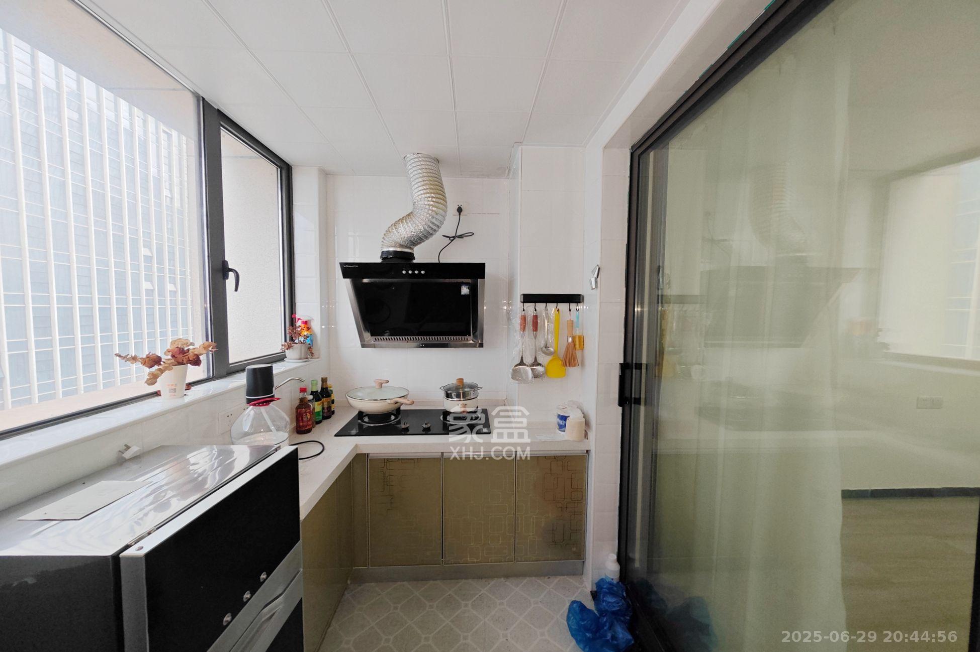 东友星座 1室1厅1卫 1900.0元/月 东友星座 1室1厅1卫 1900.0元/月室内图