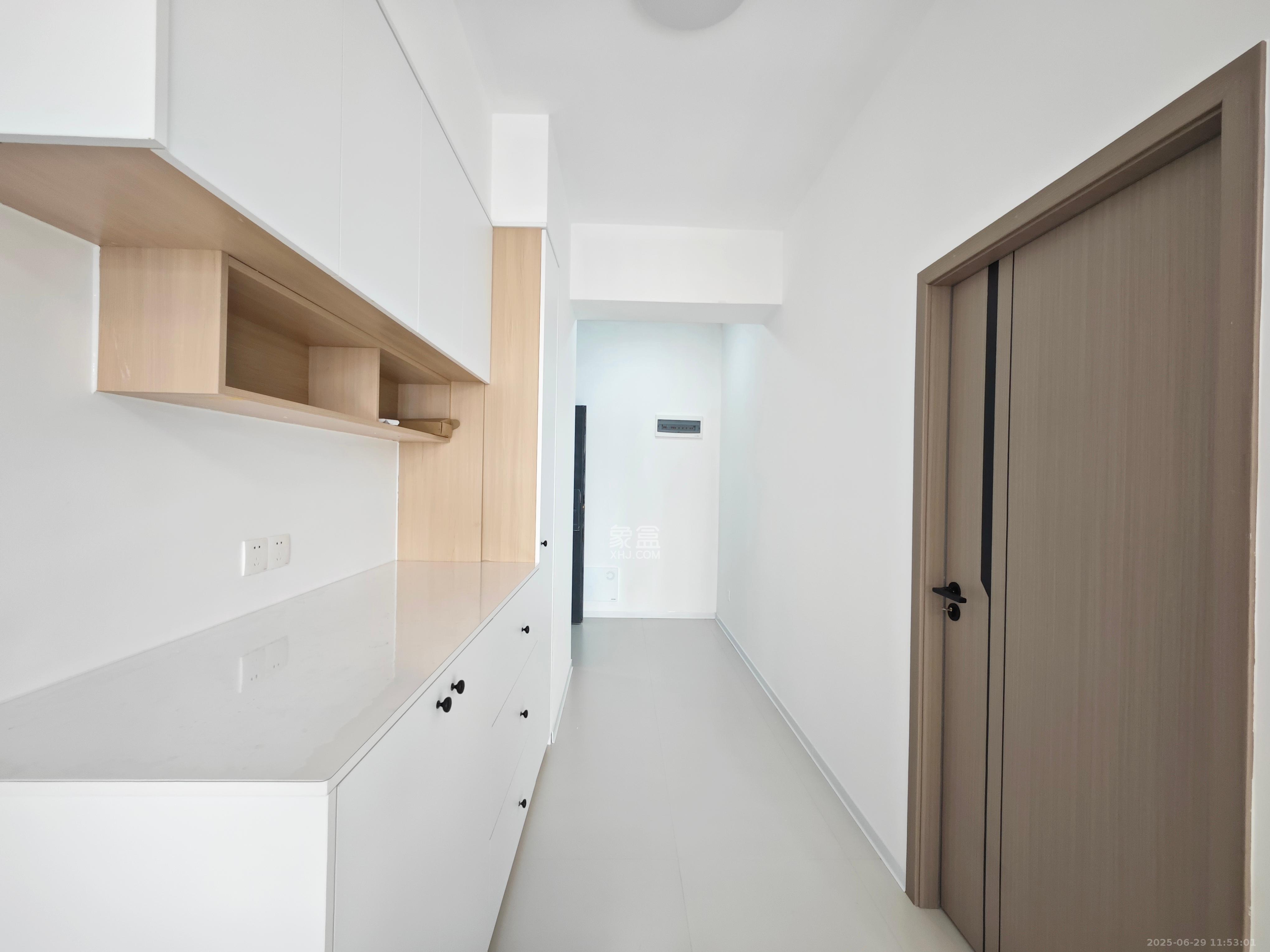 建鸿达现代城  3室1厅1卫   3700.00元/月室内图