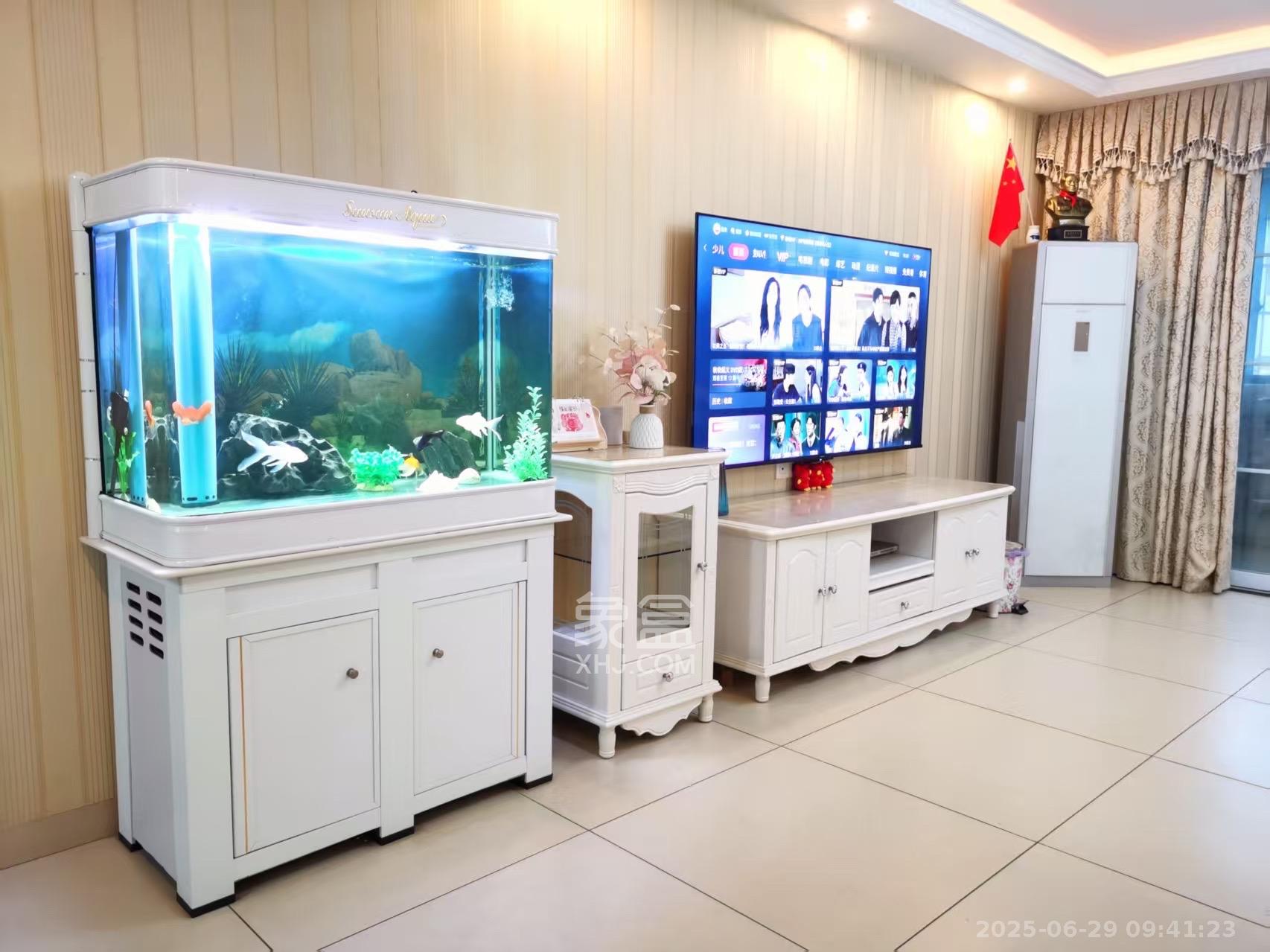 兴泰公寓  4室2厅1卫    3000.0元/月 兴泰公寓  4室2厅1卫    3000.0元/月室内图