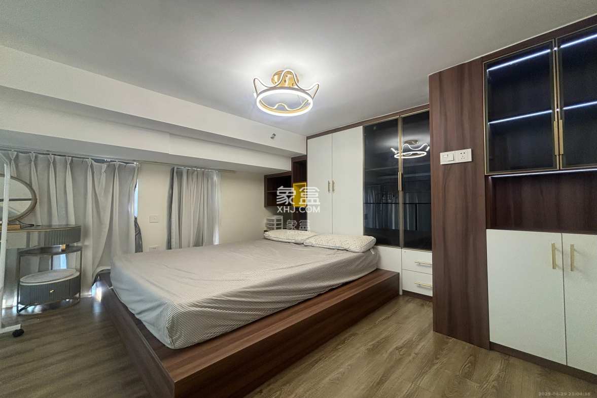 卓越浅水湾  1室1厅1卫    1980.0元/月 卓越浅水湾  1室1厅1卫    1980.0元/月室内图