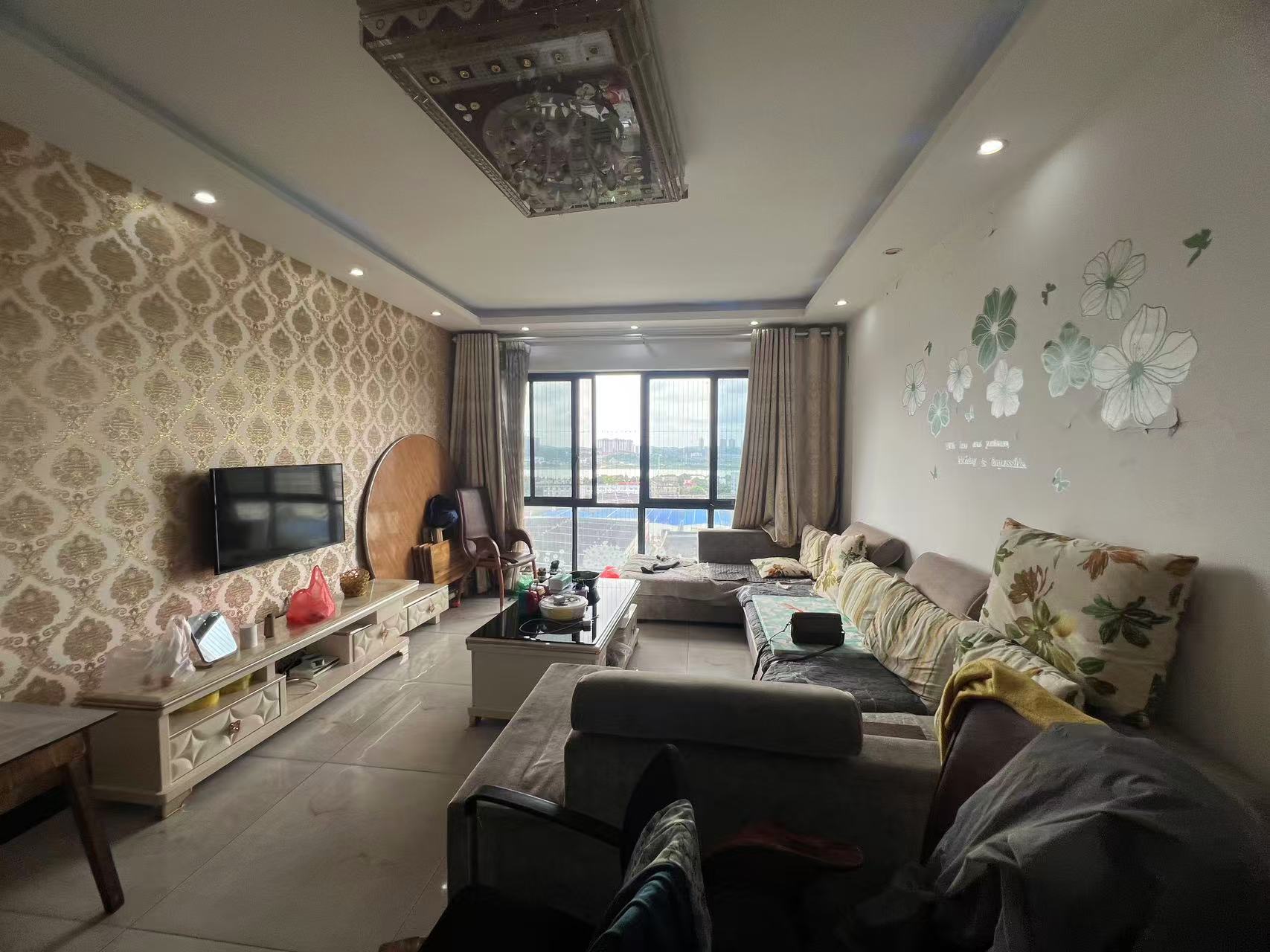 东鼎紫园 2室2厅1卫 41.8万 东鼎紫园 2室2厅1卫 41.8万室内图