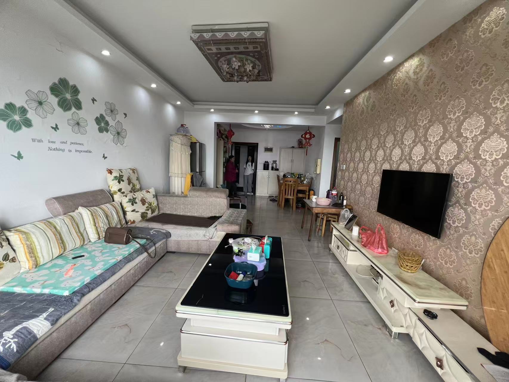 东鼎紫园 2室2厅1卫 41.8万 东鼎紫园 2室2厅1卫 41.8万室内图