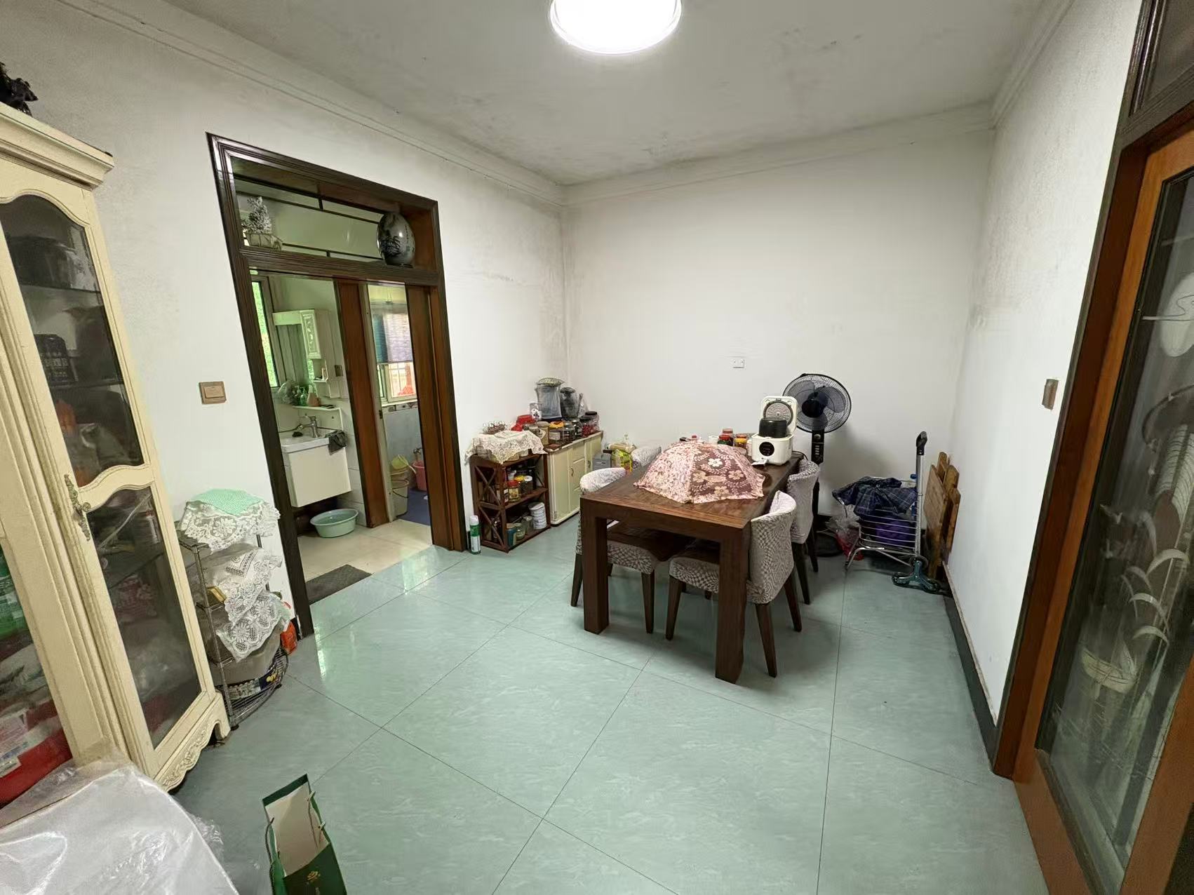 珠江花园  3室2厅2卫   50.00万室内图