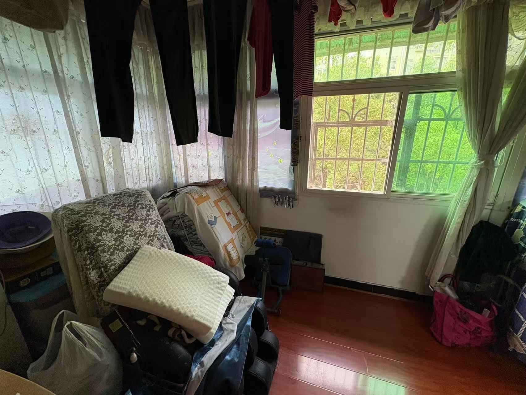 珠江花园 3室2厅2卫 48.0万 珠江花园 3室2厅2卫 48.0万室内图