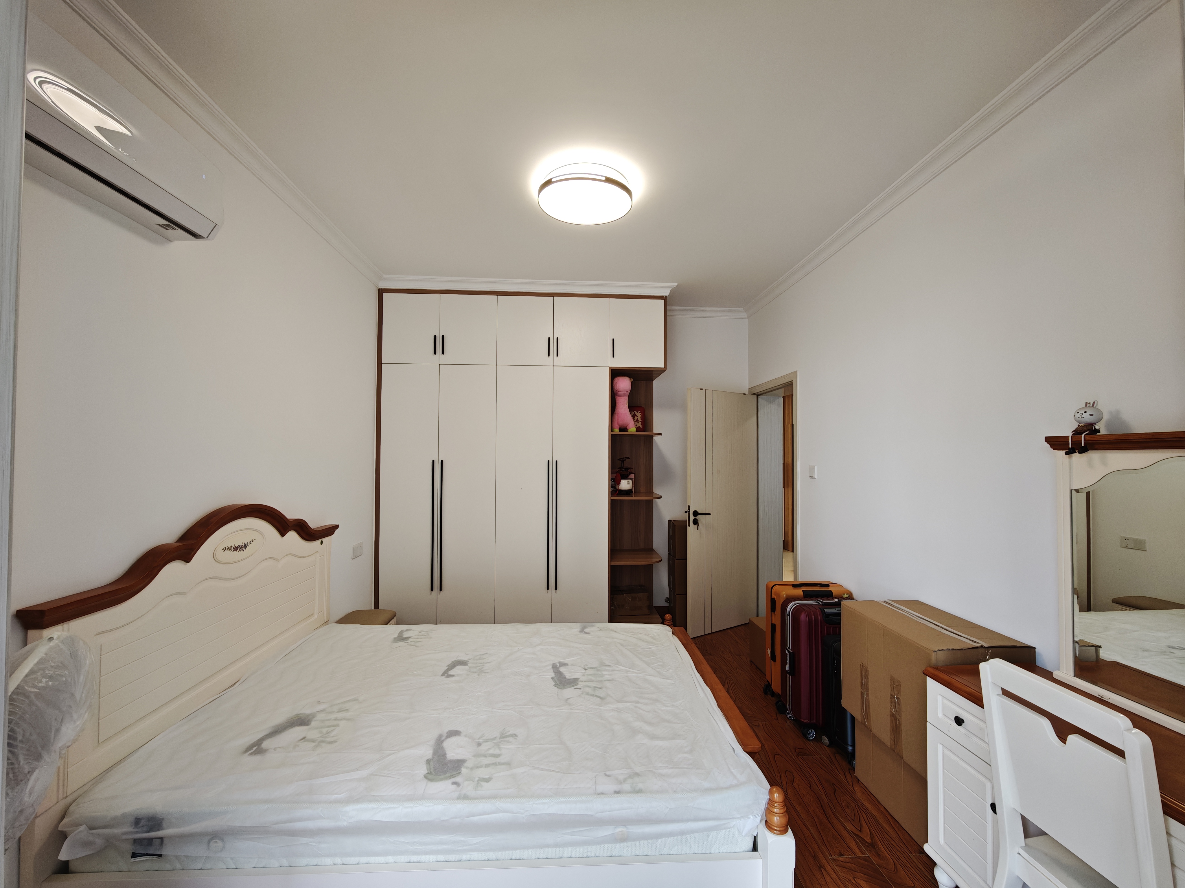 武广国际学苑 2室2厅1卫 62.8万 武广国际学苑 2室2厅1卫 62.8万室内图