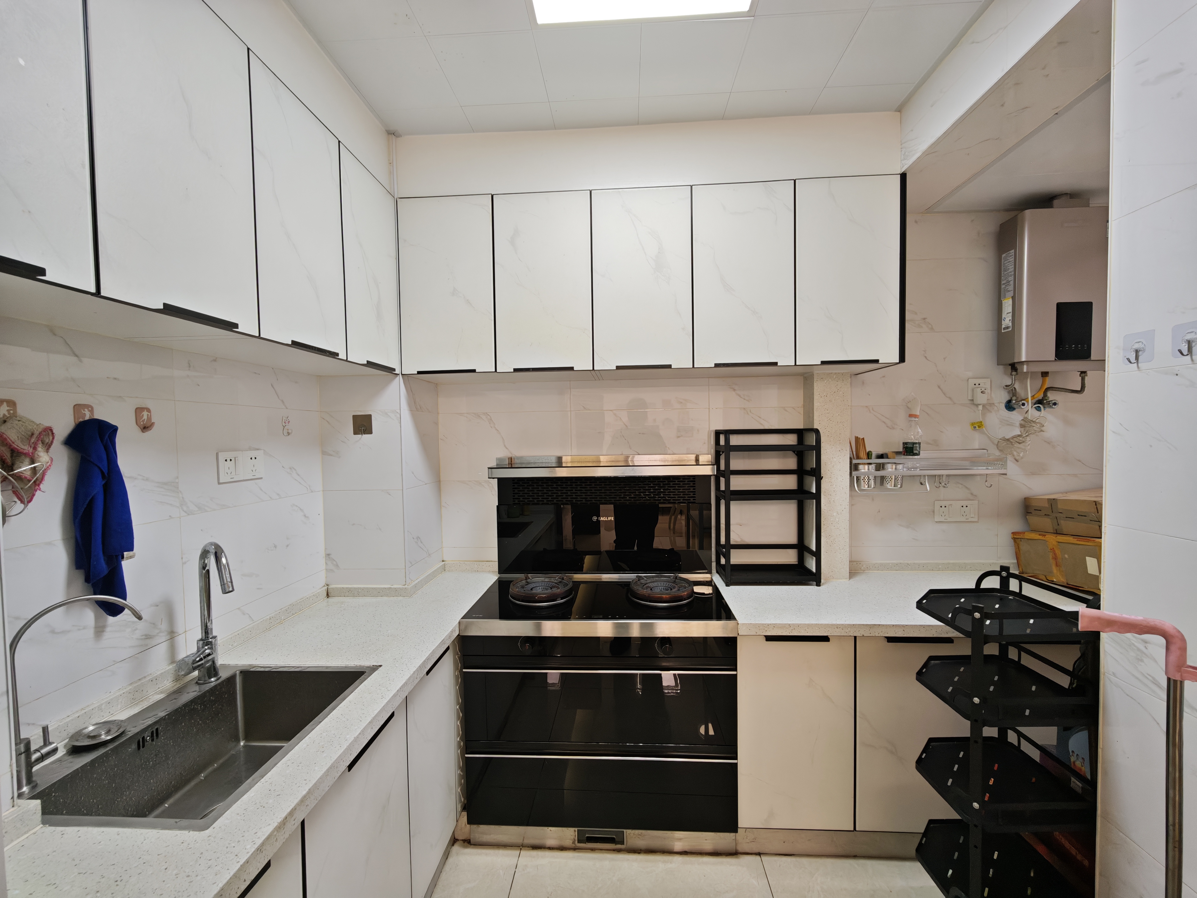 武广国际学苑 2室2厅1卫 62.8万 武广国际学苑 2室2厅1卫 62.8万室内图