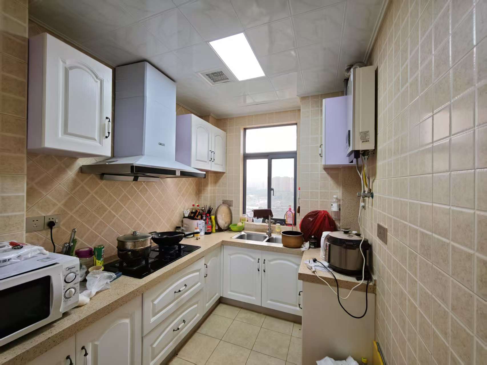 武广国际学苑 3室2厅2卫 110.0万 武广国际学苑 3室2厅2卫 110.0万室内图