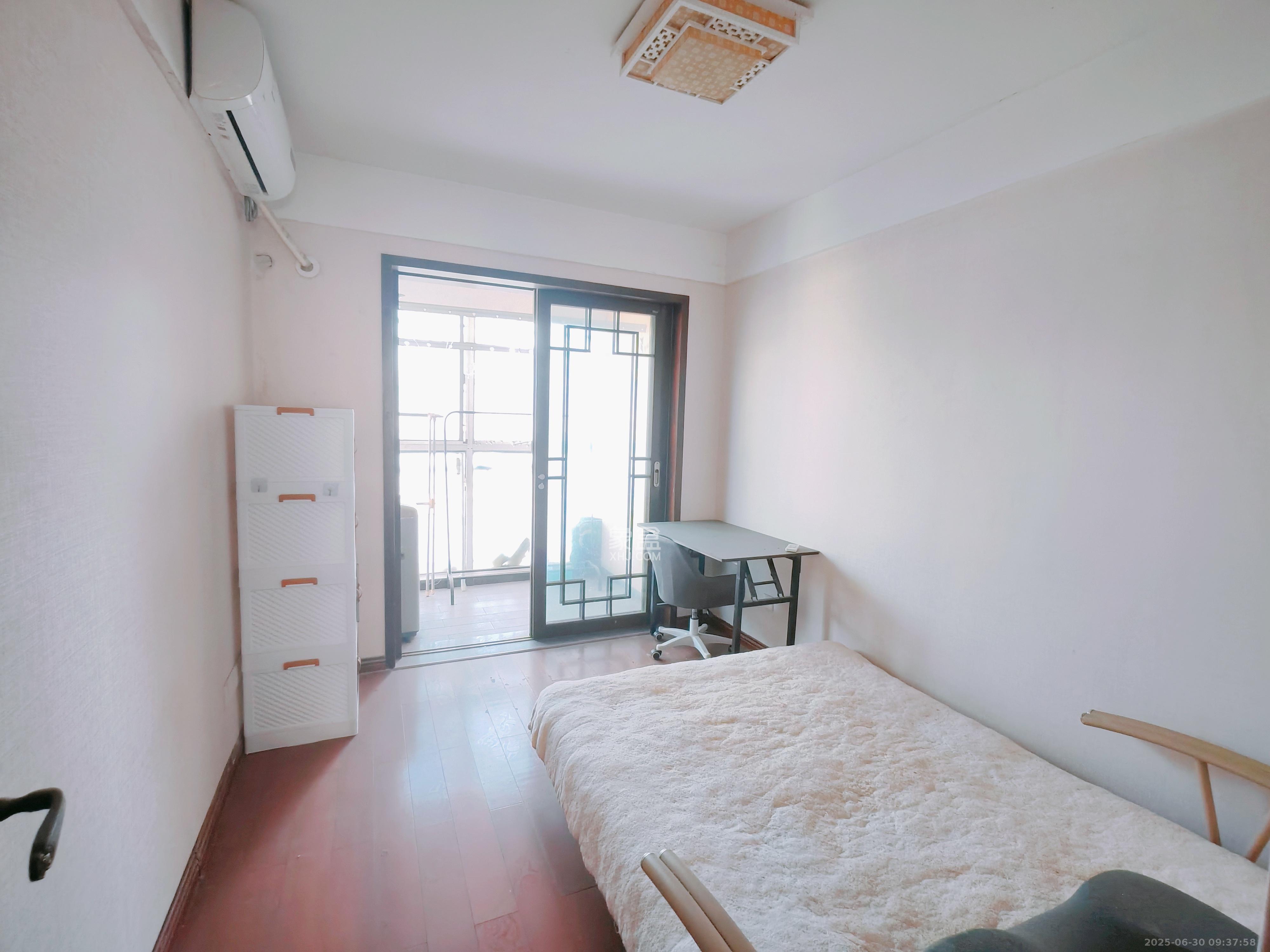 枫林美景  4室2厅2卫    3200.0元/月 枫林美景  4室2厅2卫    3200.0元/月室内图