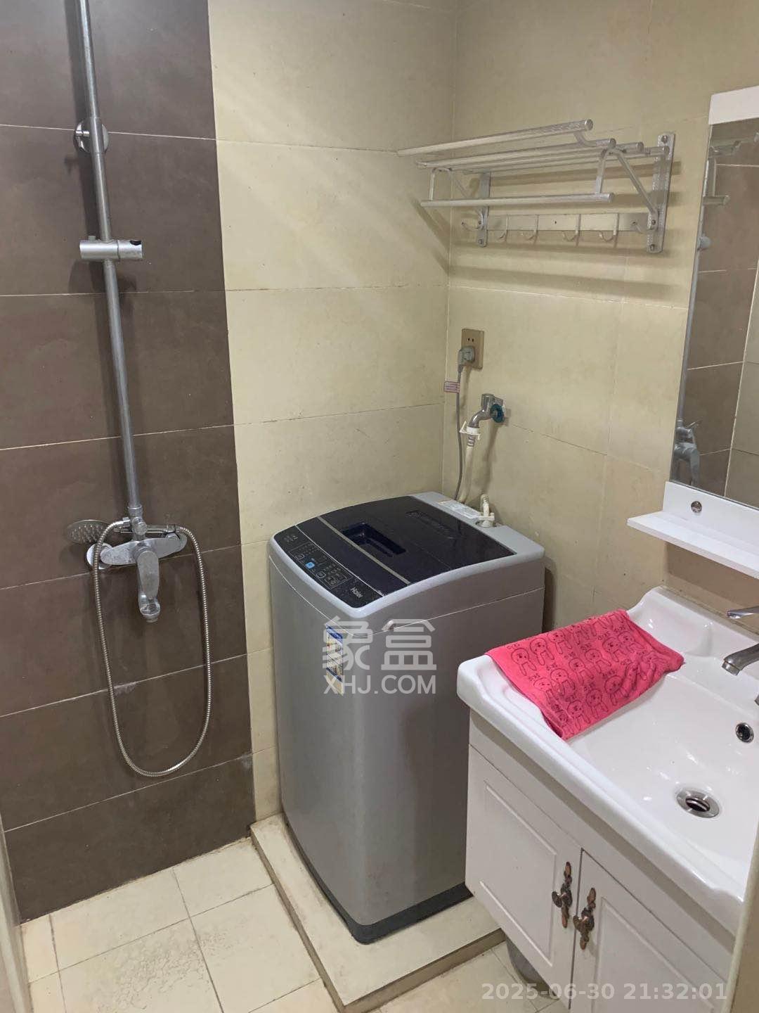 达美美立方  1室1厅1卫   1500.00元/月室内图
