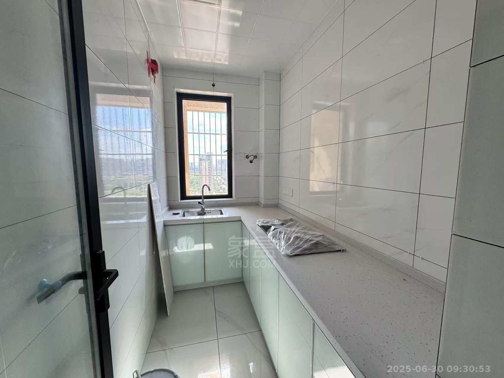 中建江湾壹号 1室0厅0卫 1300.0元/月 中建江湾壹号 1室0厅0卫 1300.0元/月室内图