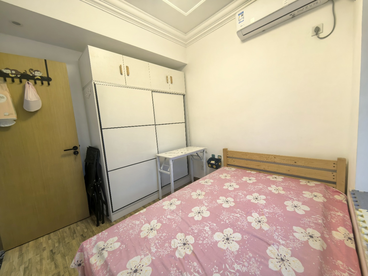 伊泰天骄三期 2室2厅1卫 105.0万 伊泰天骄三期 2室2厅1卫 105.0万室内图