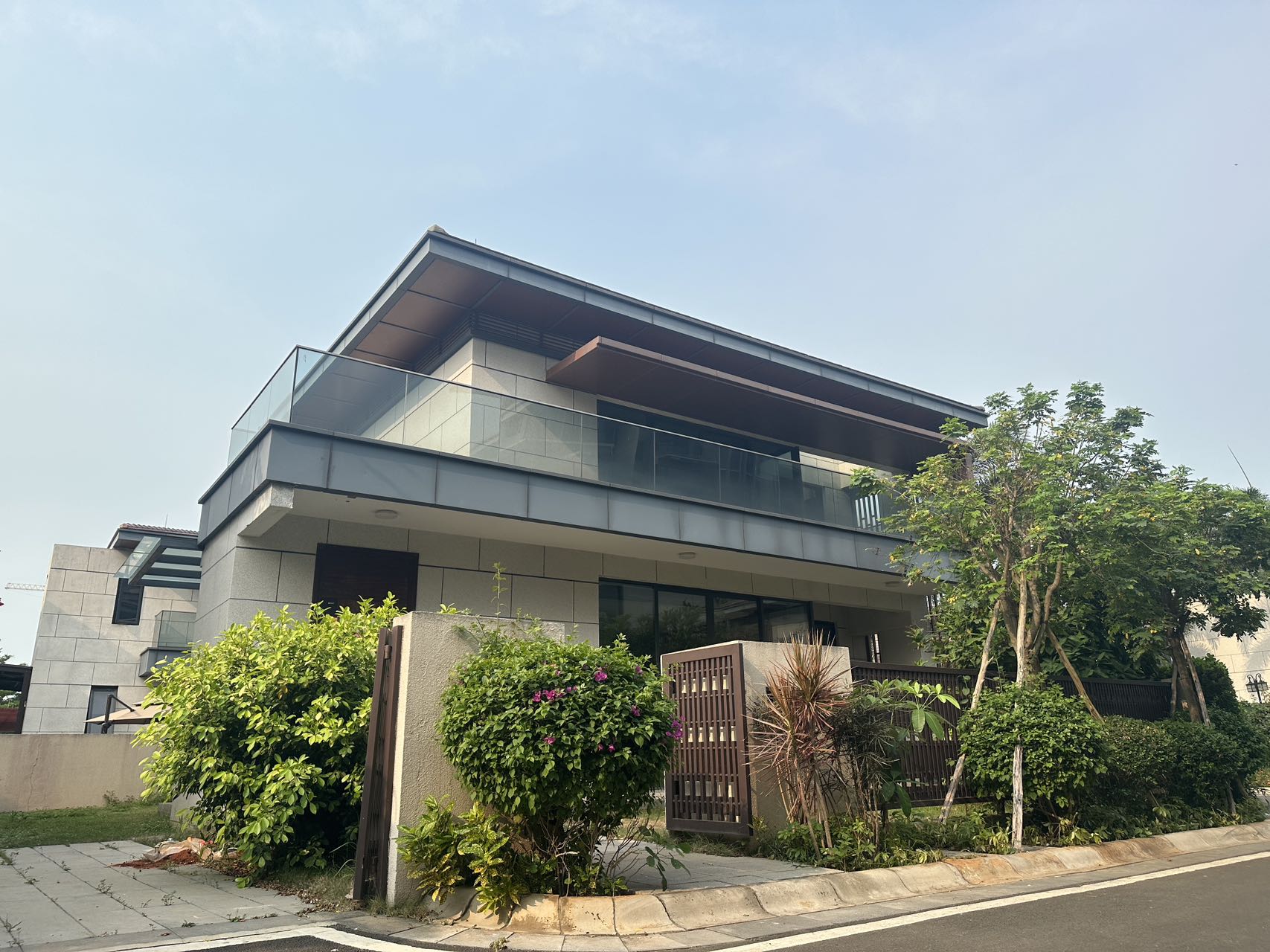 鲁能海蓝公馆  4室2厅3卫   850.00万室内图