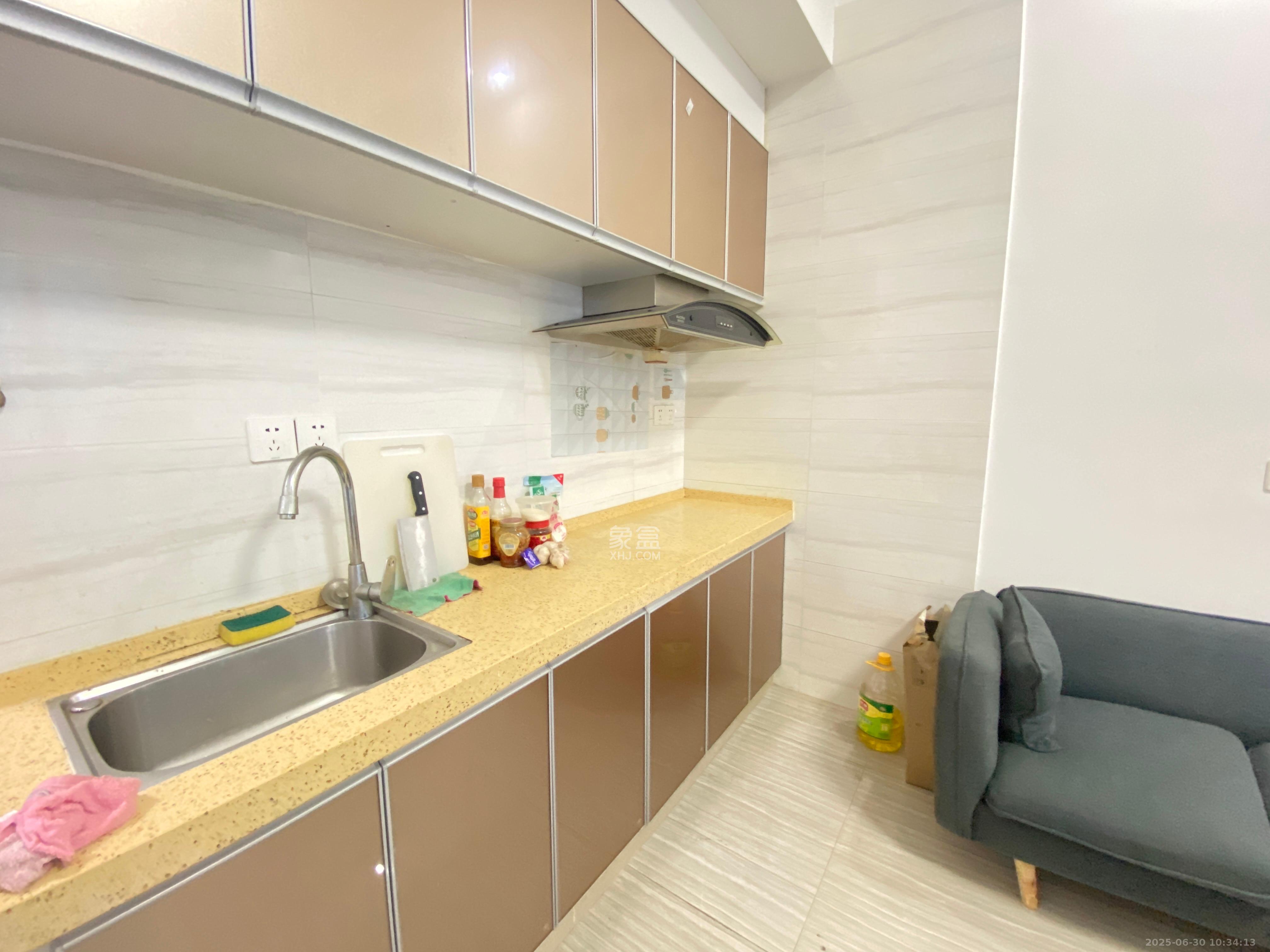 英祥春天  1室1厅1卫    1500.0元/月室内图