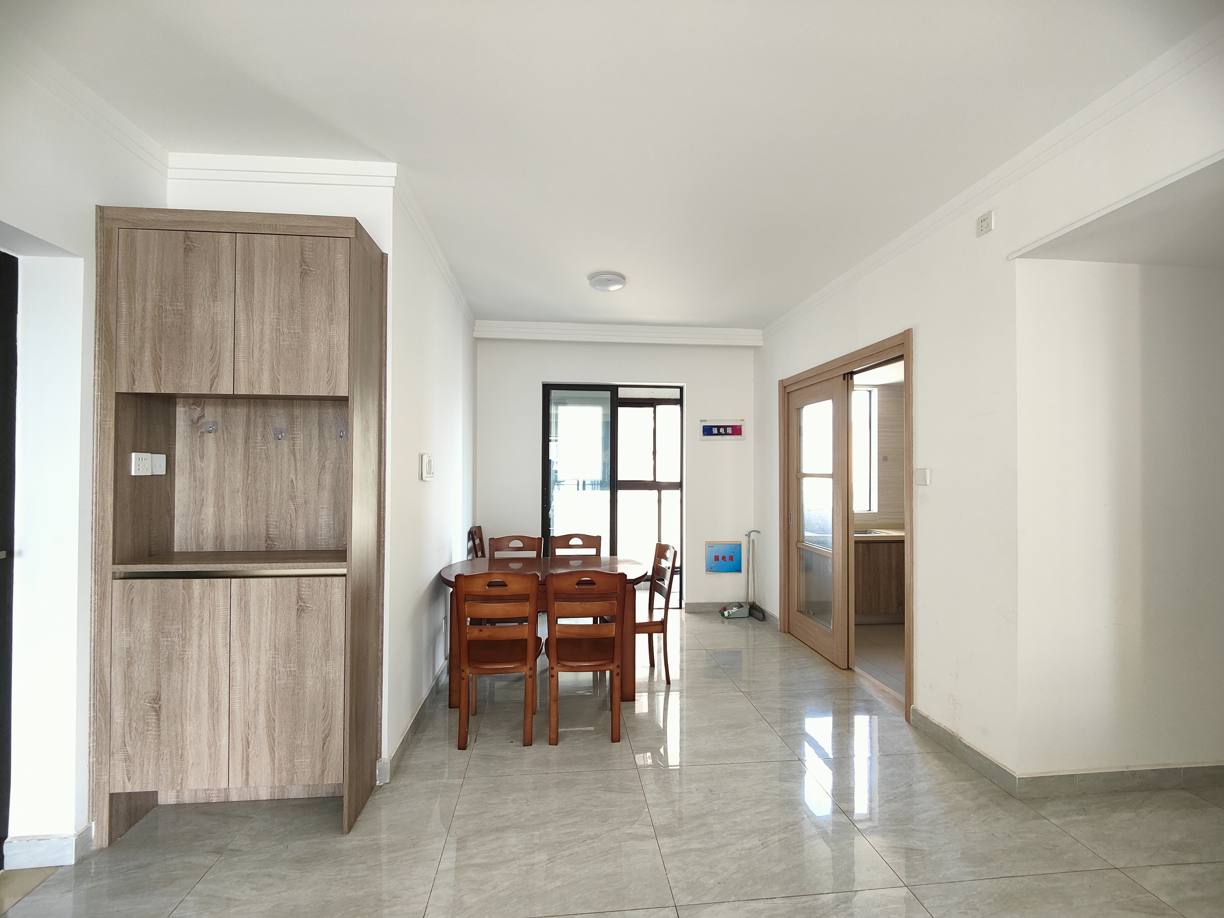 蓝溪谷 3室2厅2卫 59.8万 蓝溪谷 3室2厅2卫 59.8万室内图