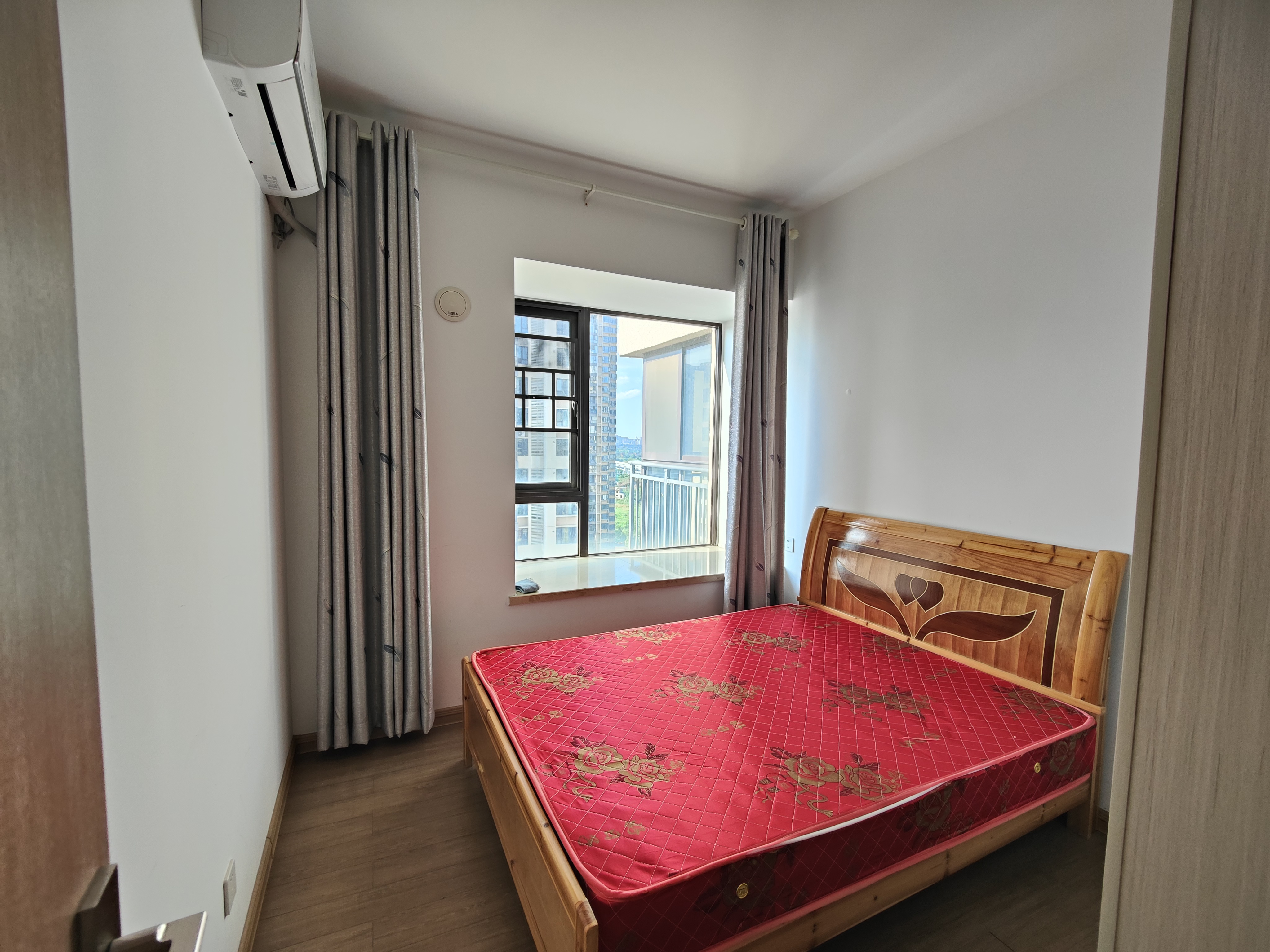 蓝溪谷 3室2厅2卫 59.8万 蓝溪谷 3室2厅2卫 59.8万室内图