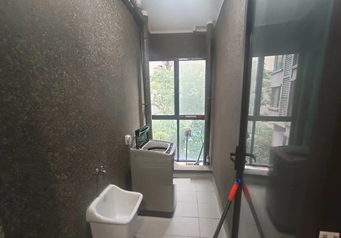 美的翰城 4室2厅2卫 120.0万 美的翰城 4室2厅2卫 120.0万室内图