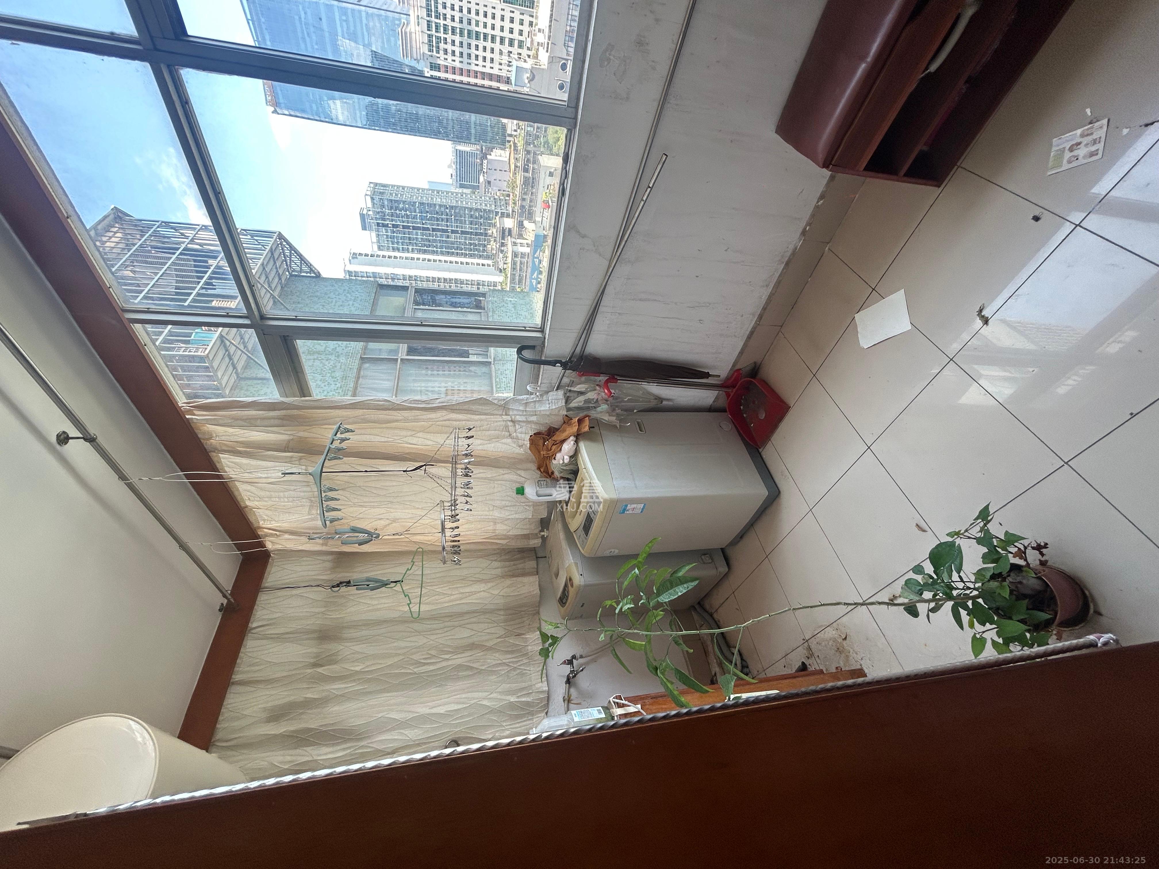 长铁高层 1室0厅0卫 2000.0元/月 长铁高层 1室0厅0卫 2000.0元/月室内图