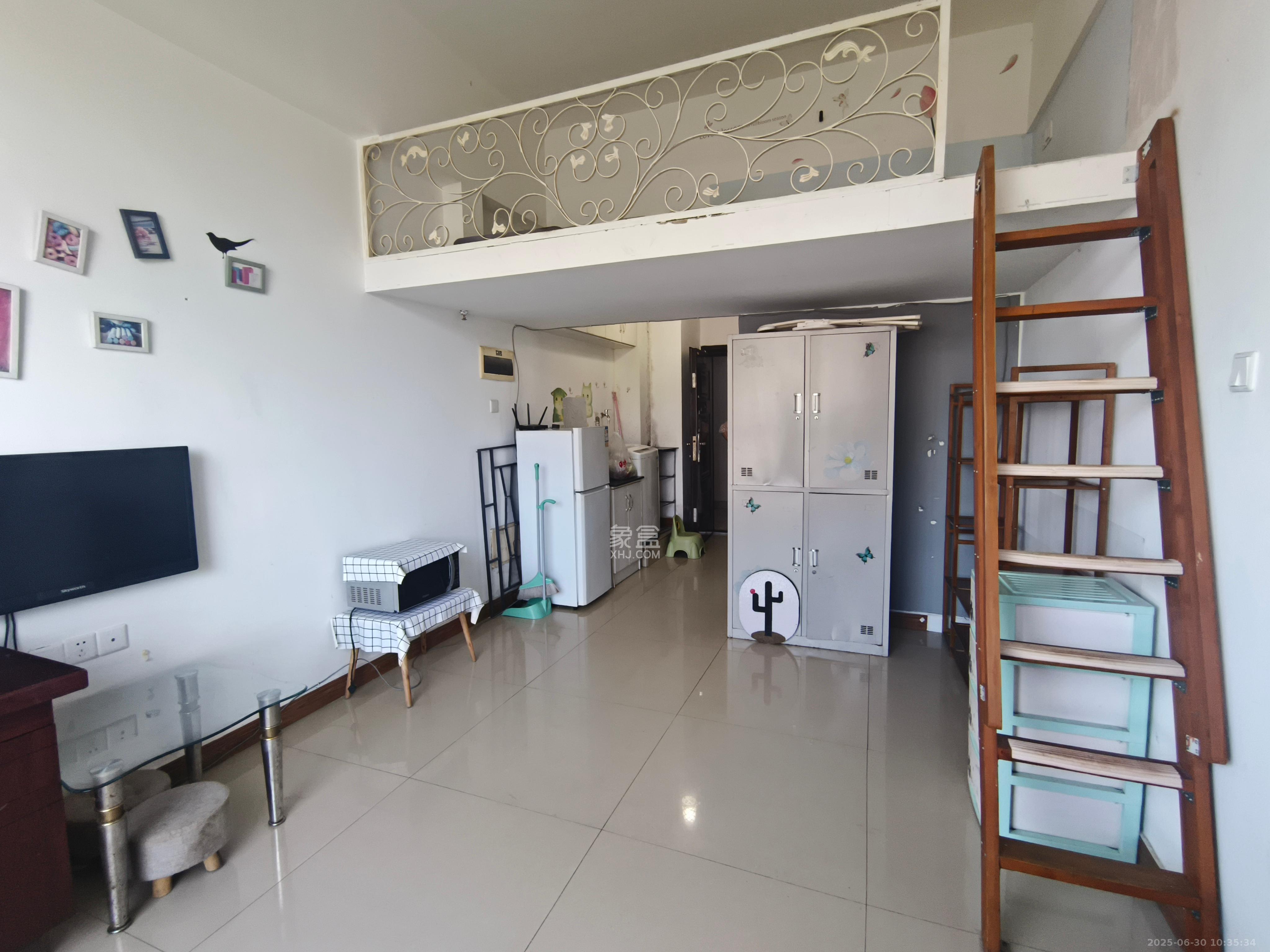 叠彩兰亭 1室1厅1卫 1300.0元/月 叠彩兰亭 1室1厅1卫 1300.0元/月室内图