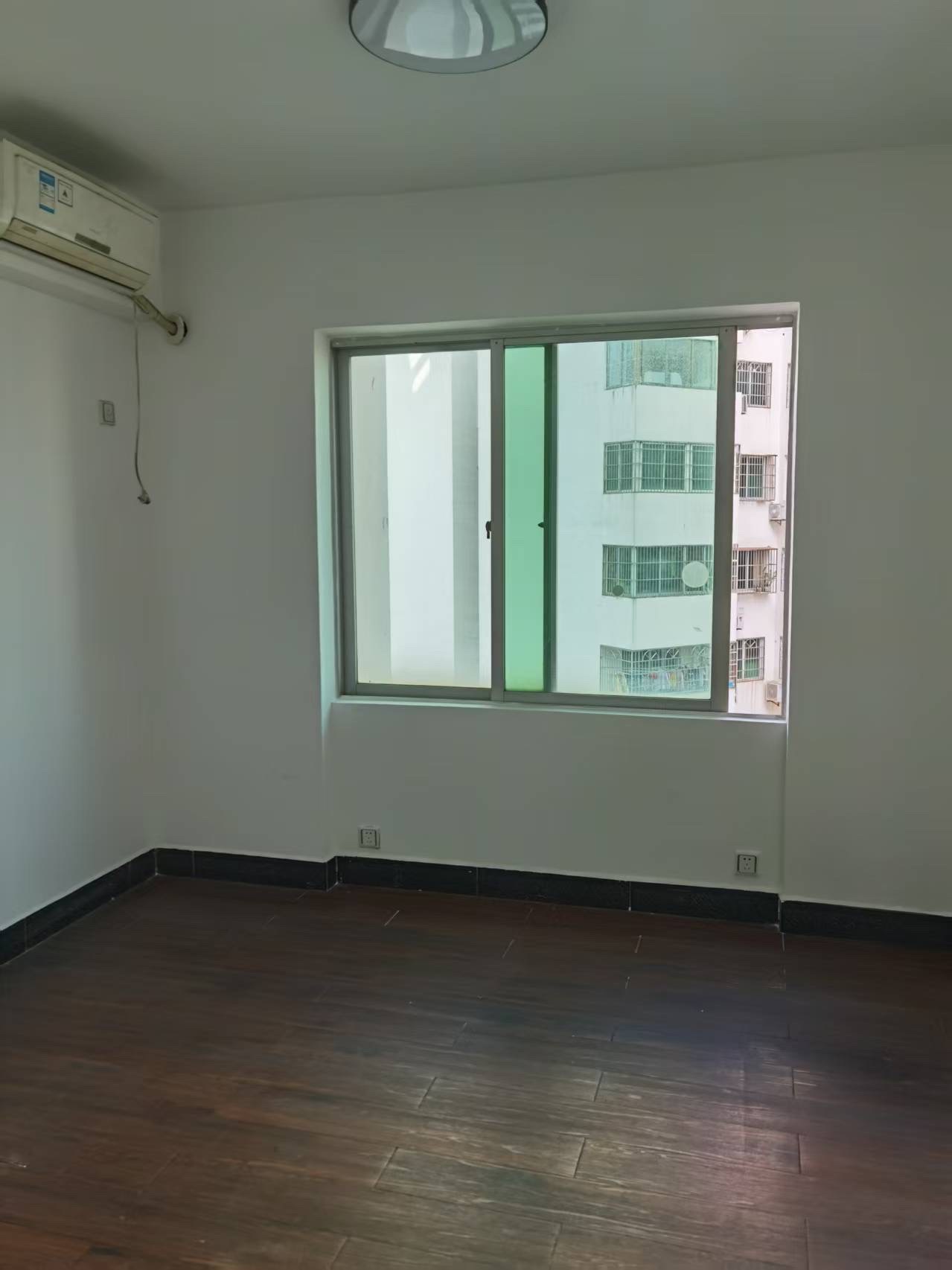 富豪大厦(富豪花园)  2室2厅2卫   2600.00元/月室内图