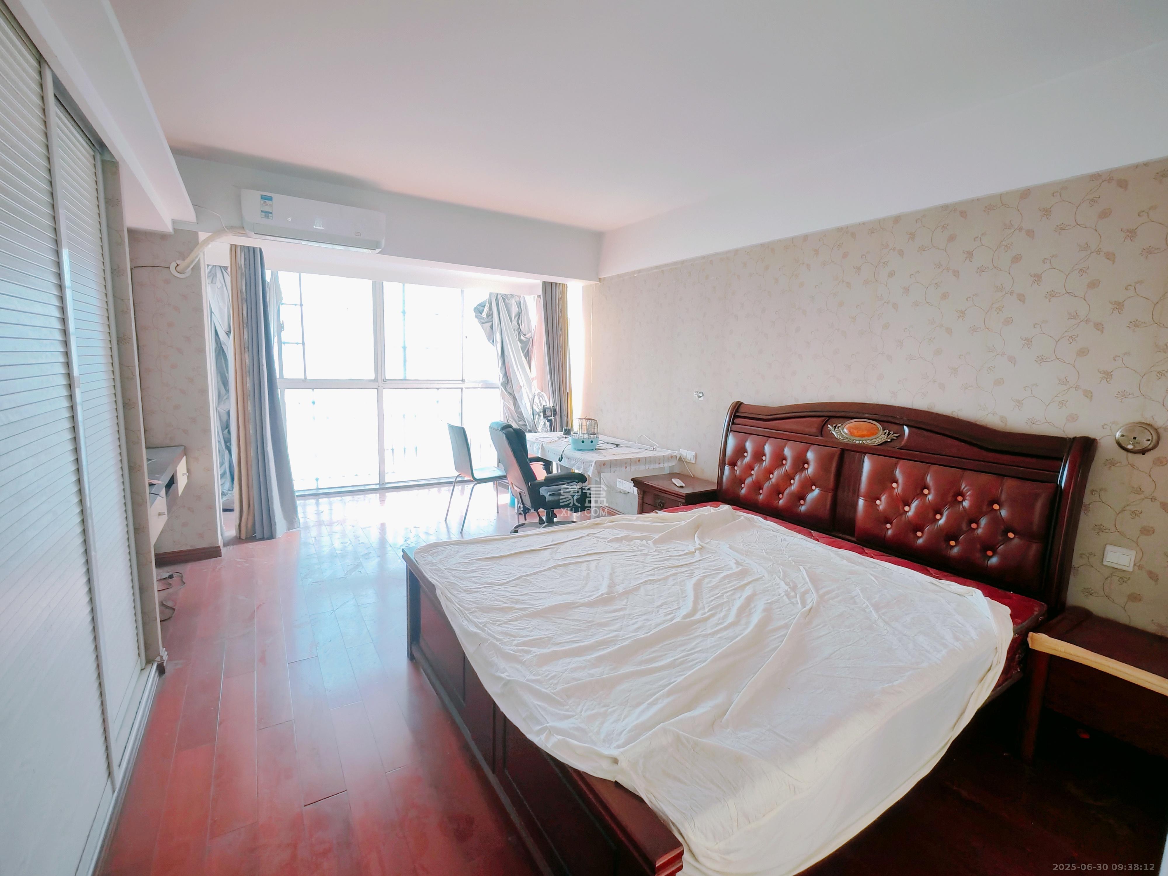 枫林美景  4室2厅2卫    3200.0元/月 枫林美景  4室2厅2卫    3200.0元/月室内图