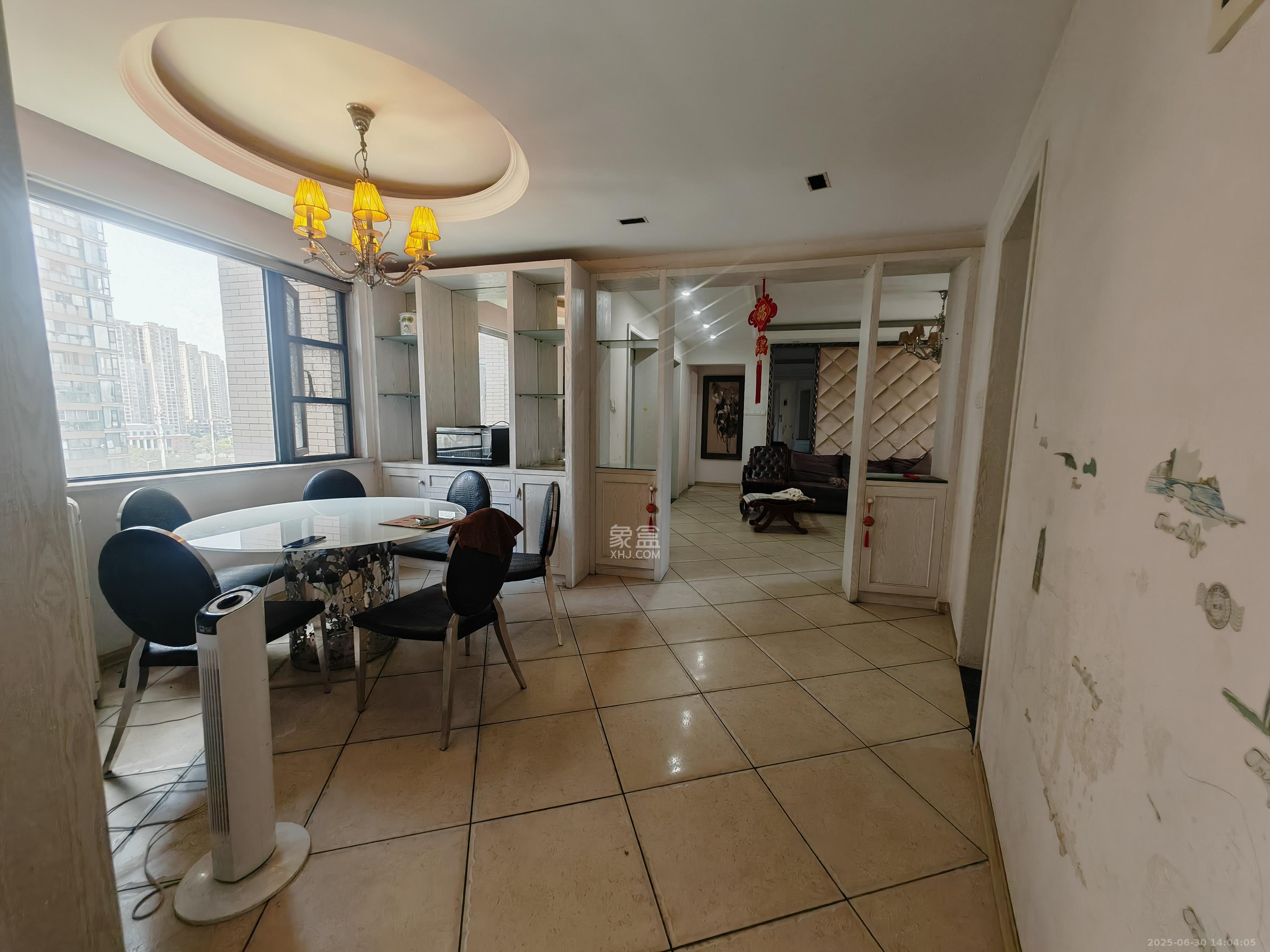 北京御园一二期(国泰嘉园) 3室2厅2卫 3000.0元/月 北京御园一二期(国泰嘉园) 3室2厅2卫 3000.0元/月室内图