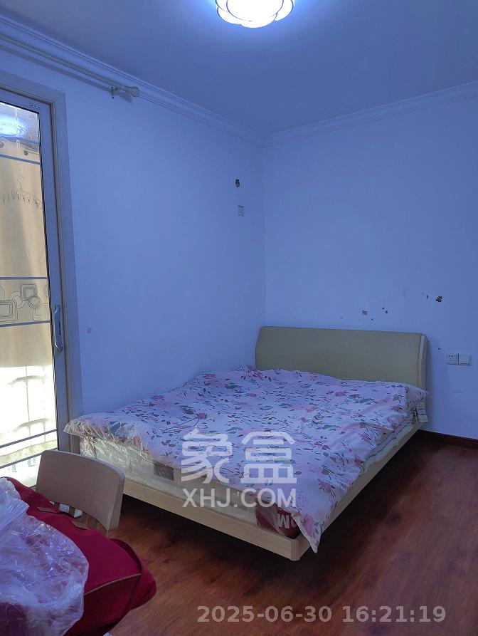 新天地步步高 3室2厅1卫 1500.0元/月 新天地步步高 3室2厅1卫 1500.0元/月室内图