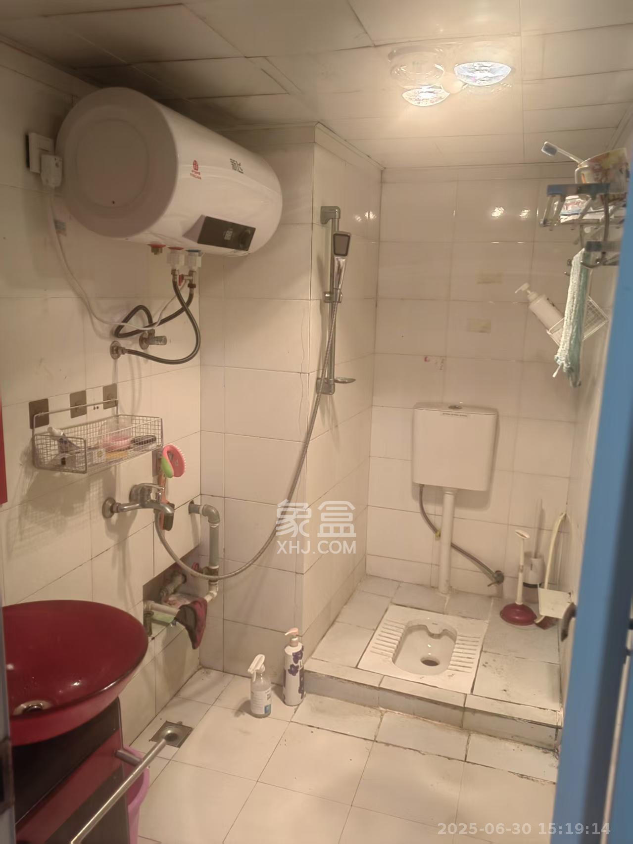 毛家桥大市场（胜利商贸市场）  1室0厅0卫   700.00元/月室内图