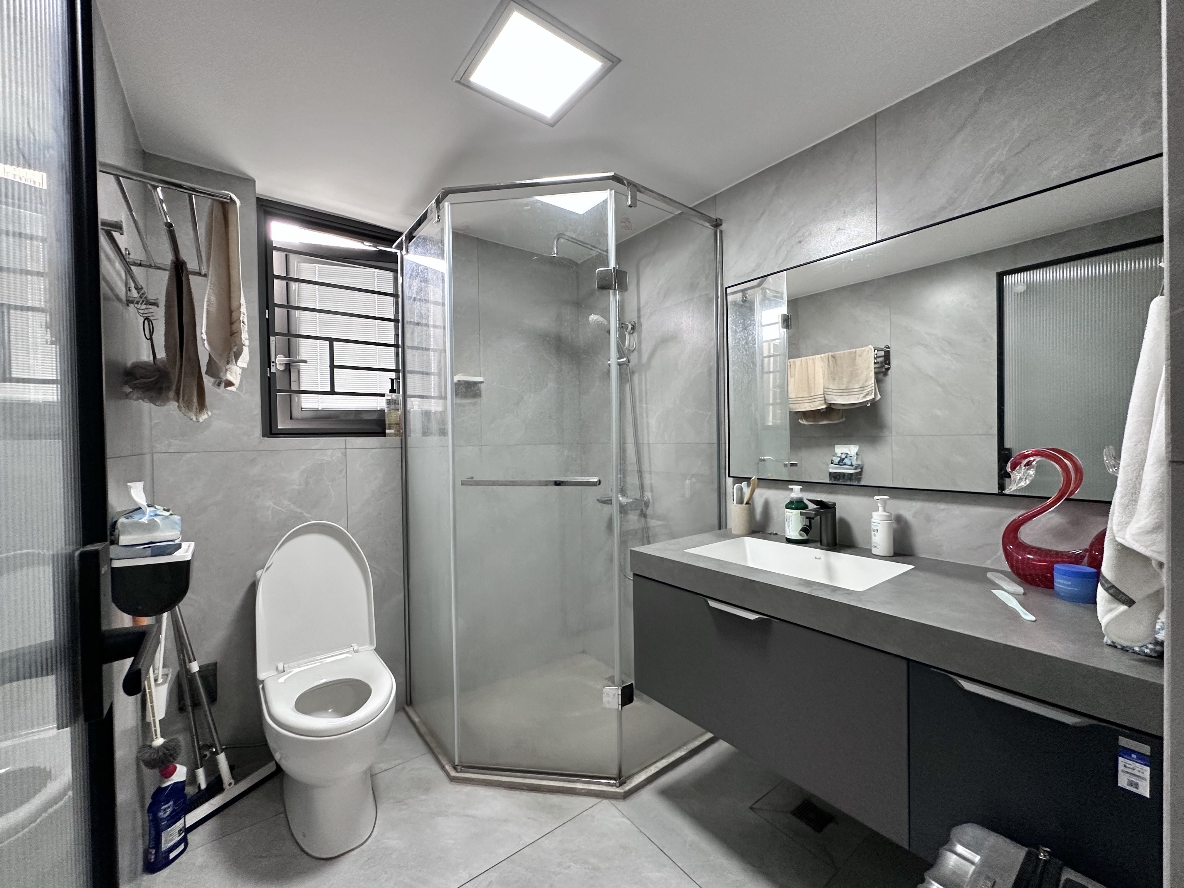 奥林匹克花园 3室2厅2卫 300.0万 奥林匹克花园 3室2厅2卫 300.0万客厅