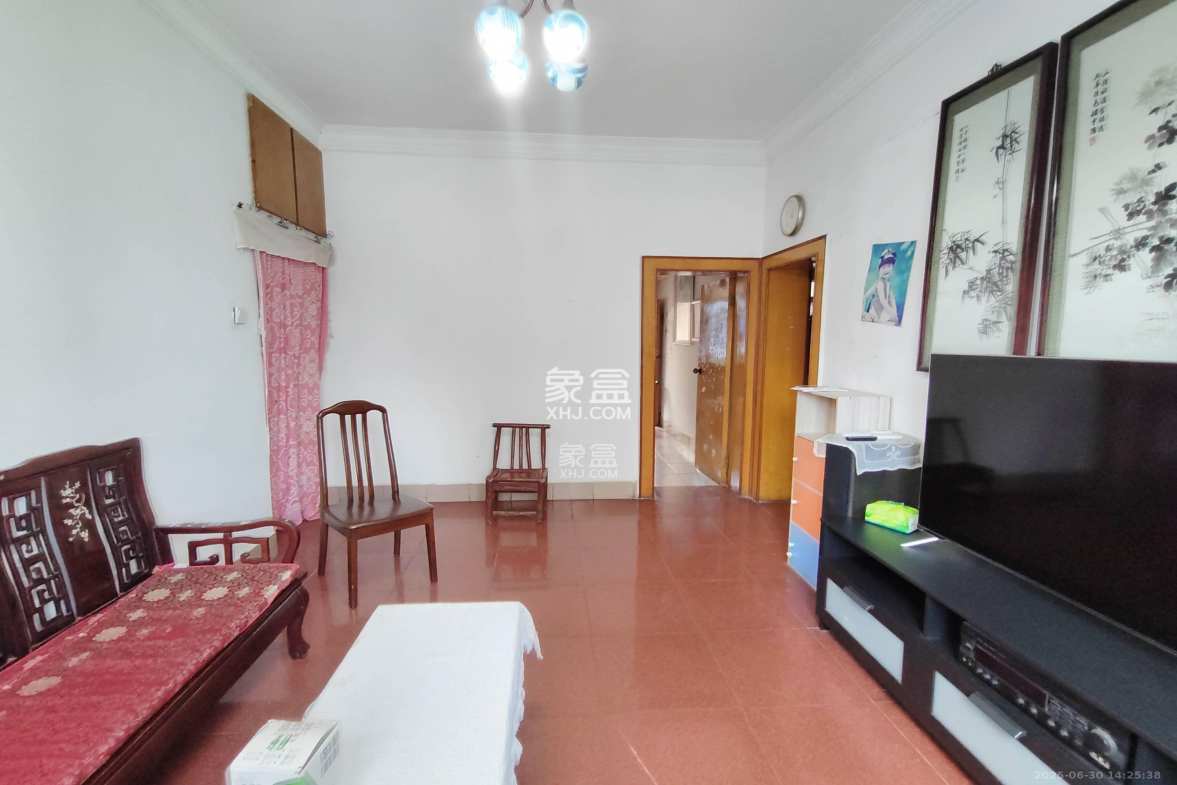 省文化厅宿舍(文物局)/湖南省书法院  2室2厅1卫    1900.0元/月 省文化厅宿舍(文物局)/湖南省书法院  2室2厅1卫    1900.0元/月室内图