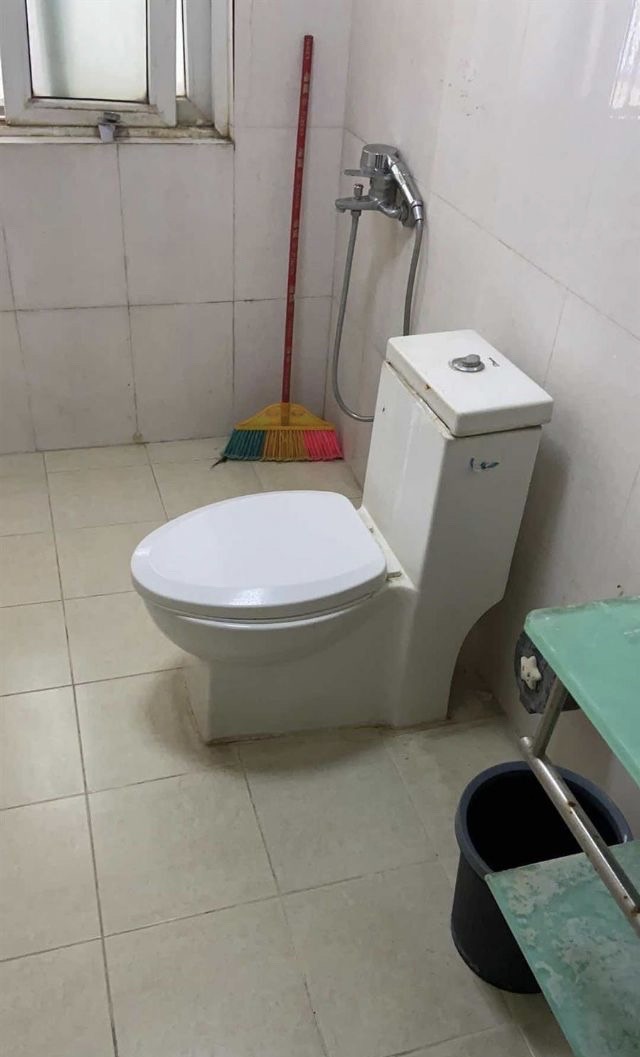 椰城花园 3室2厅1卫 172.0万 椰城花园 3室2厅1卫 172.0万客厅