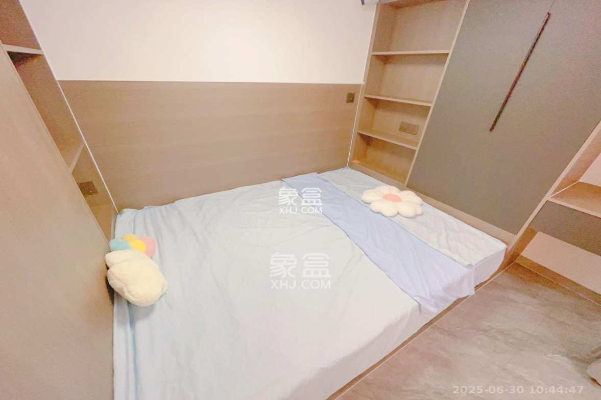 佳兆业云顶都汇 2室1厅1卫 1980.0元/月 佳兆业云顶都汇 2室1厅1卫 1980.0元/月室内图