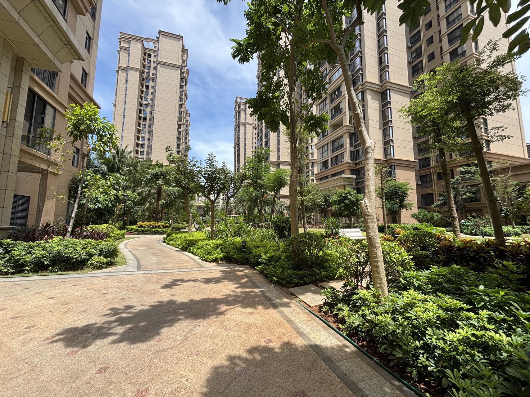 华府蓝湾 2室2厅1卫 118.0万 华府蓝湾 2室2厅1卫 118.0万小区图