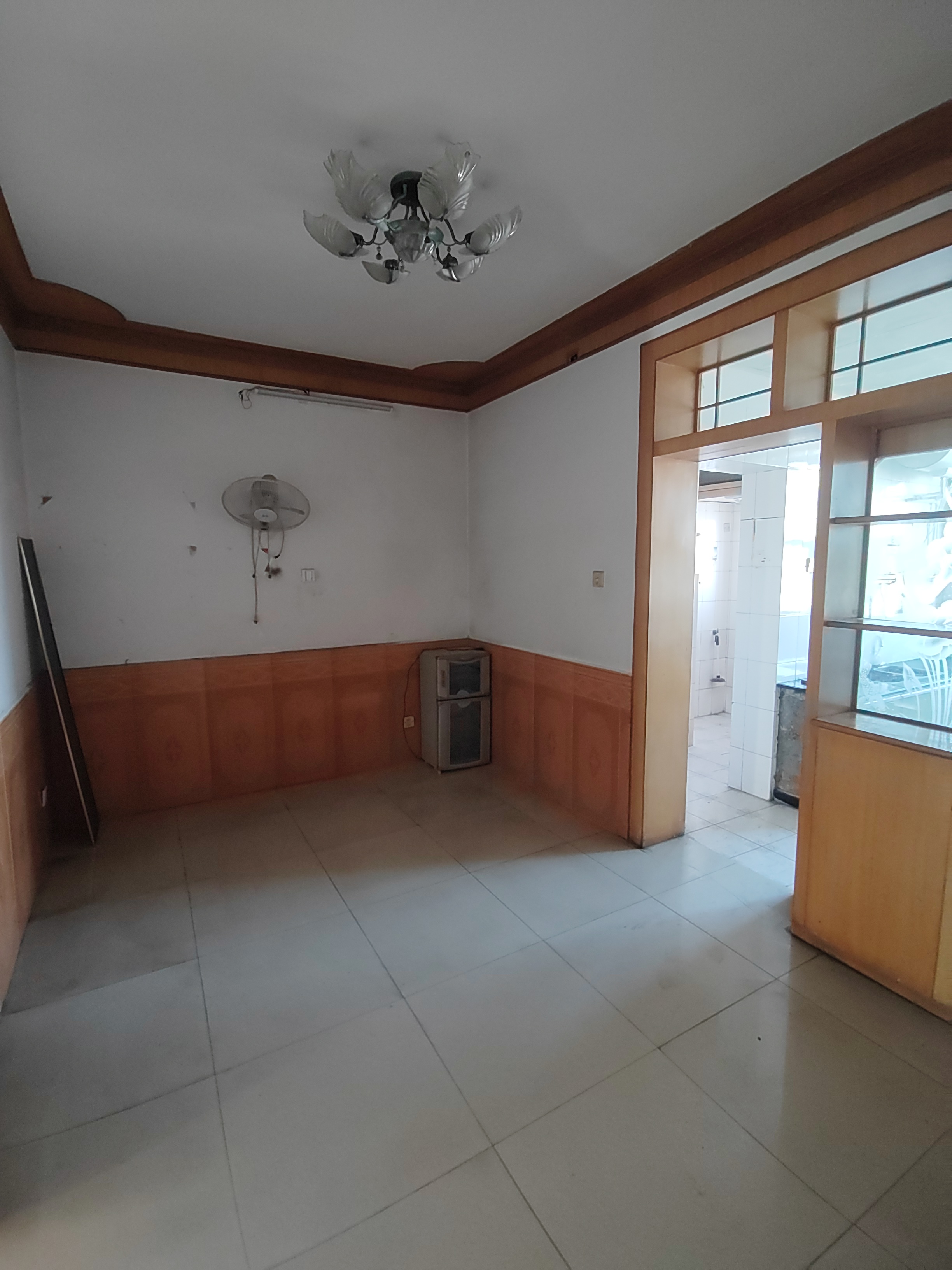 华达机械厂  1室0厅0卫    800.0元/月 华达机械厂  1室0厅0卫    800.0元/月室内图