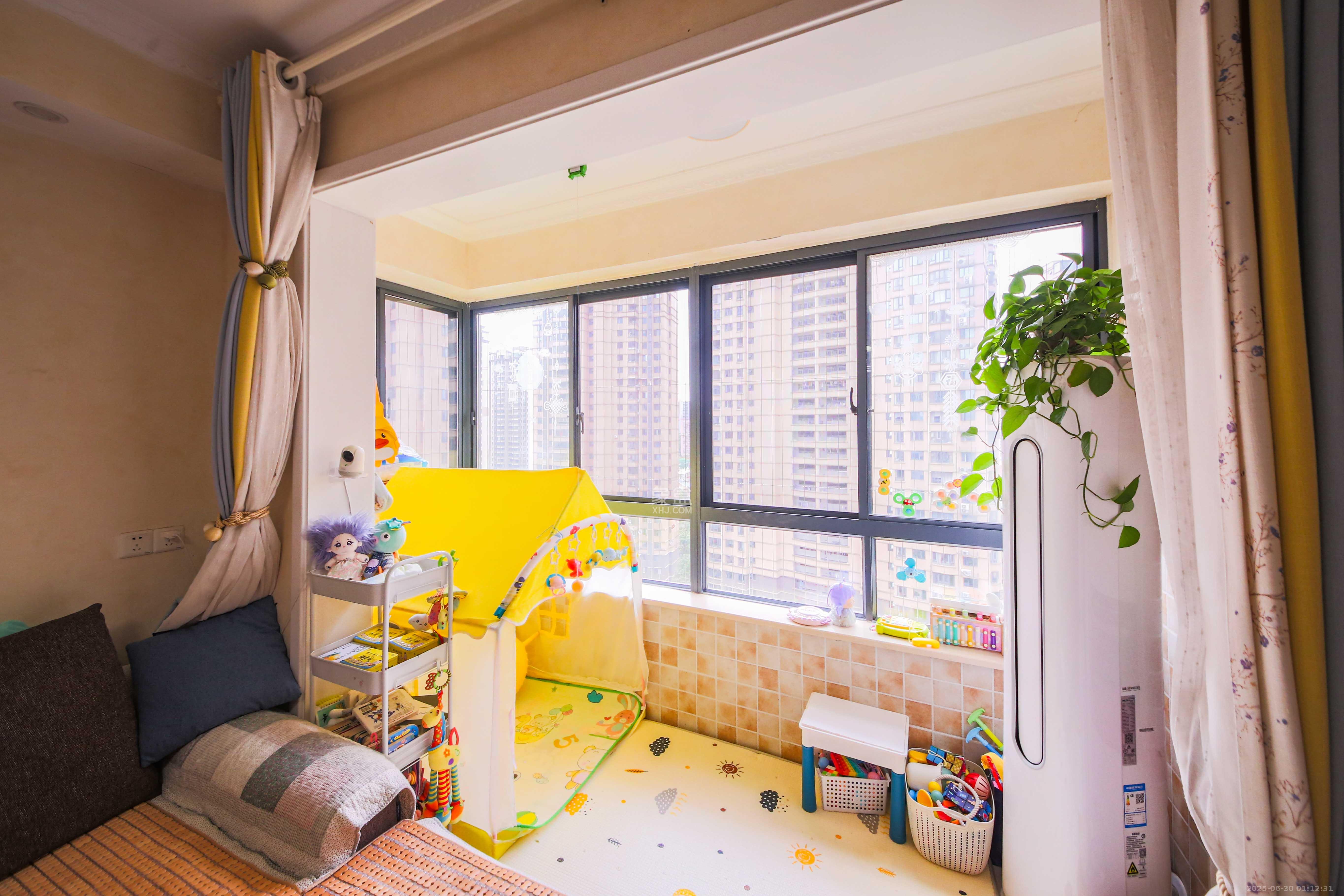 水墨林溪 3室2厅2卫 112.00万 水墨林溪 3室2厅2卫 112.00万阳台