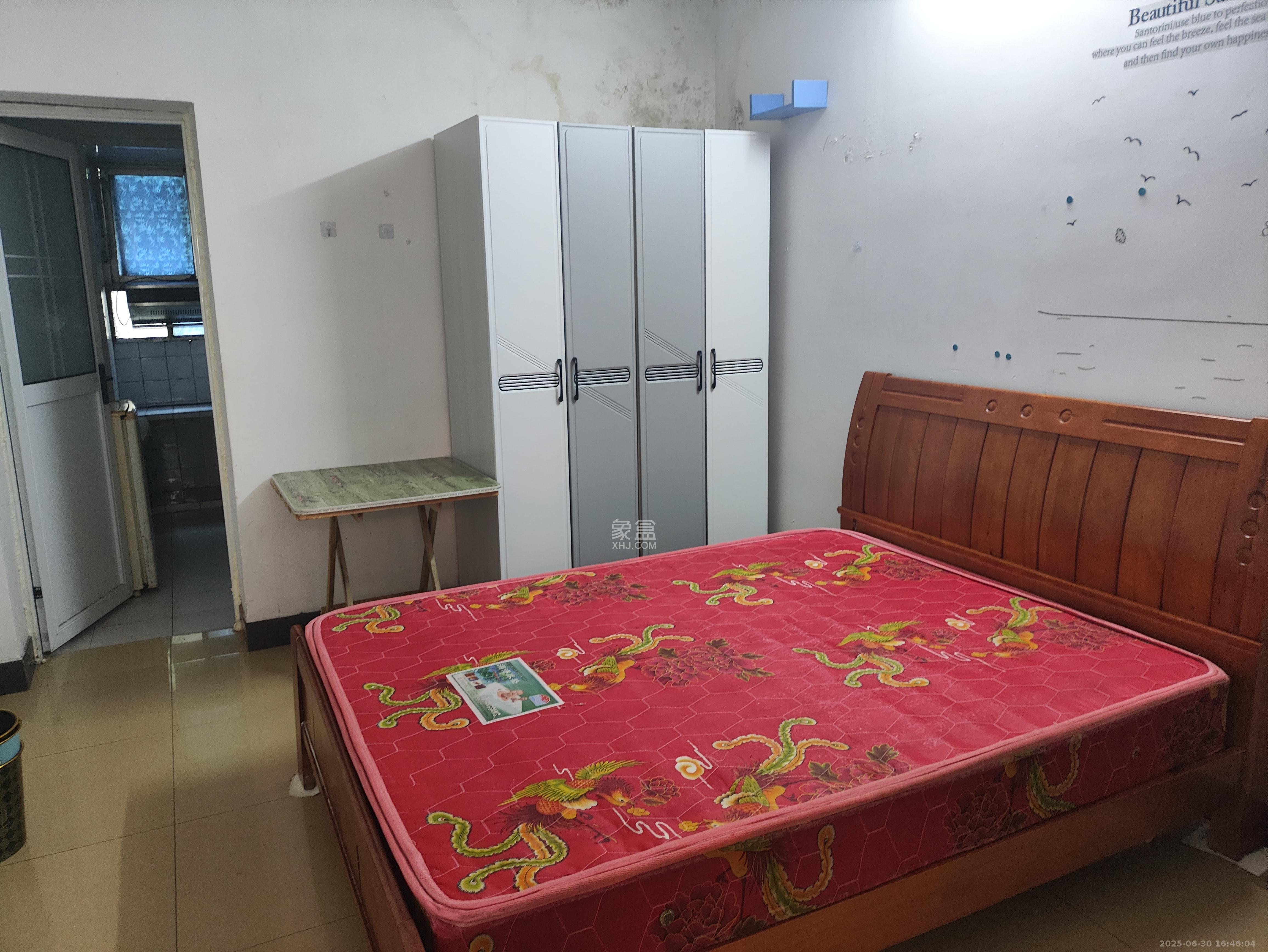 桐荫里社区 1室1厅1卫 1100.0元/月 桐荫里社区 1室1厅1卫 1100.0元/月室内图