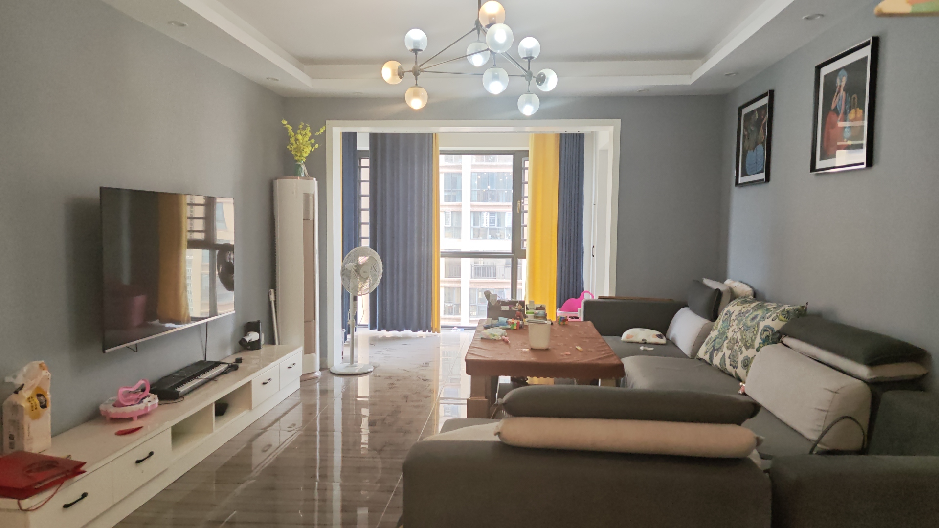 檀香山 4室2厅2卫 2000.0元/月 檀香山 4室2厅2卫 2000.0元/月室内图