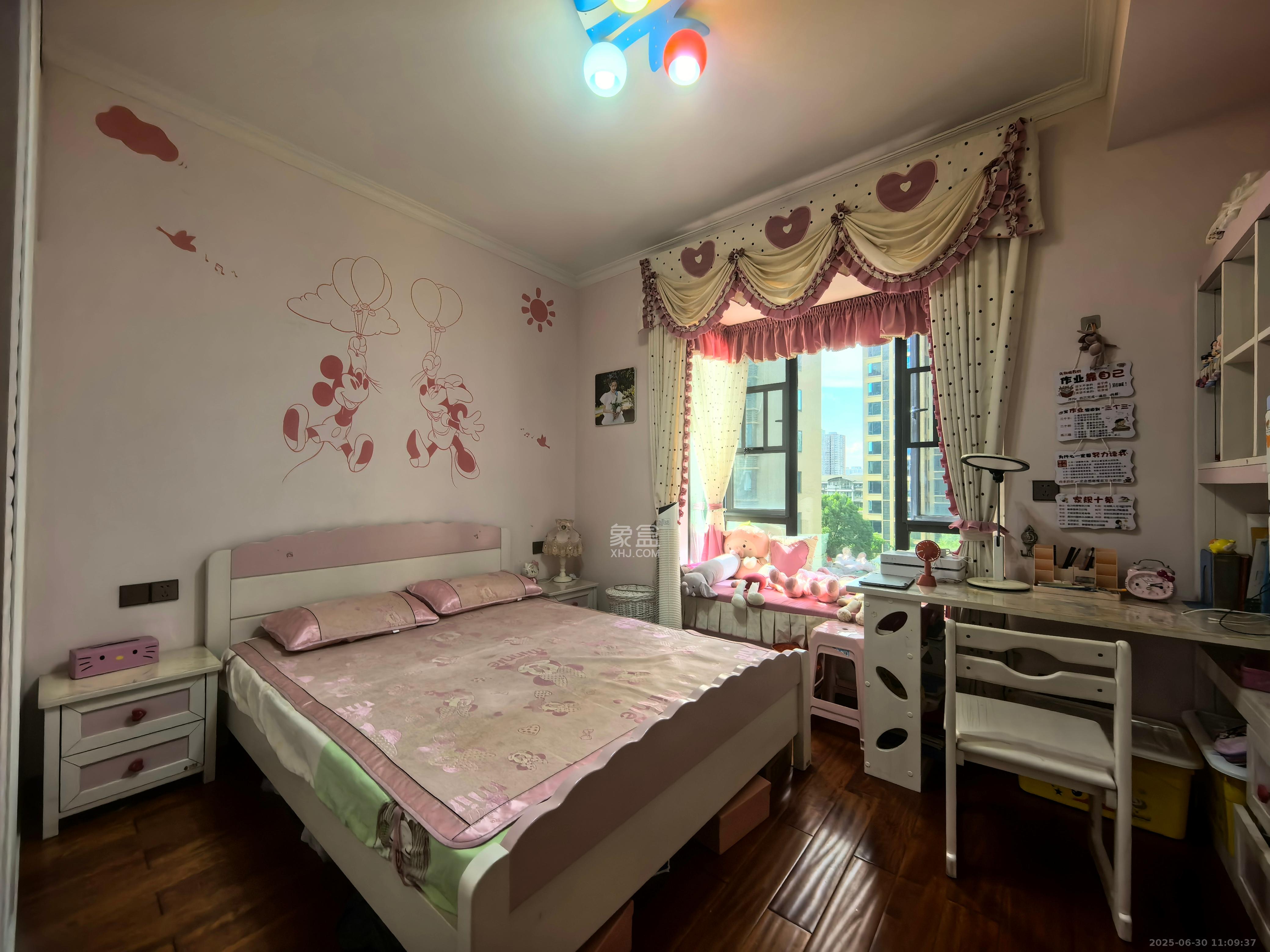 长房白沙湾 3室2厅2卫 3300.0元/月 长房白沙湾 3室2厅2卫 3300.0元/月室内图