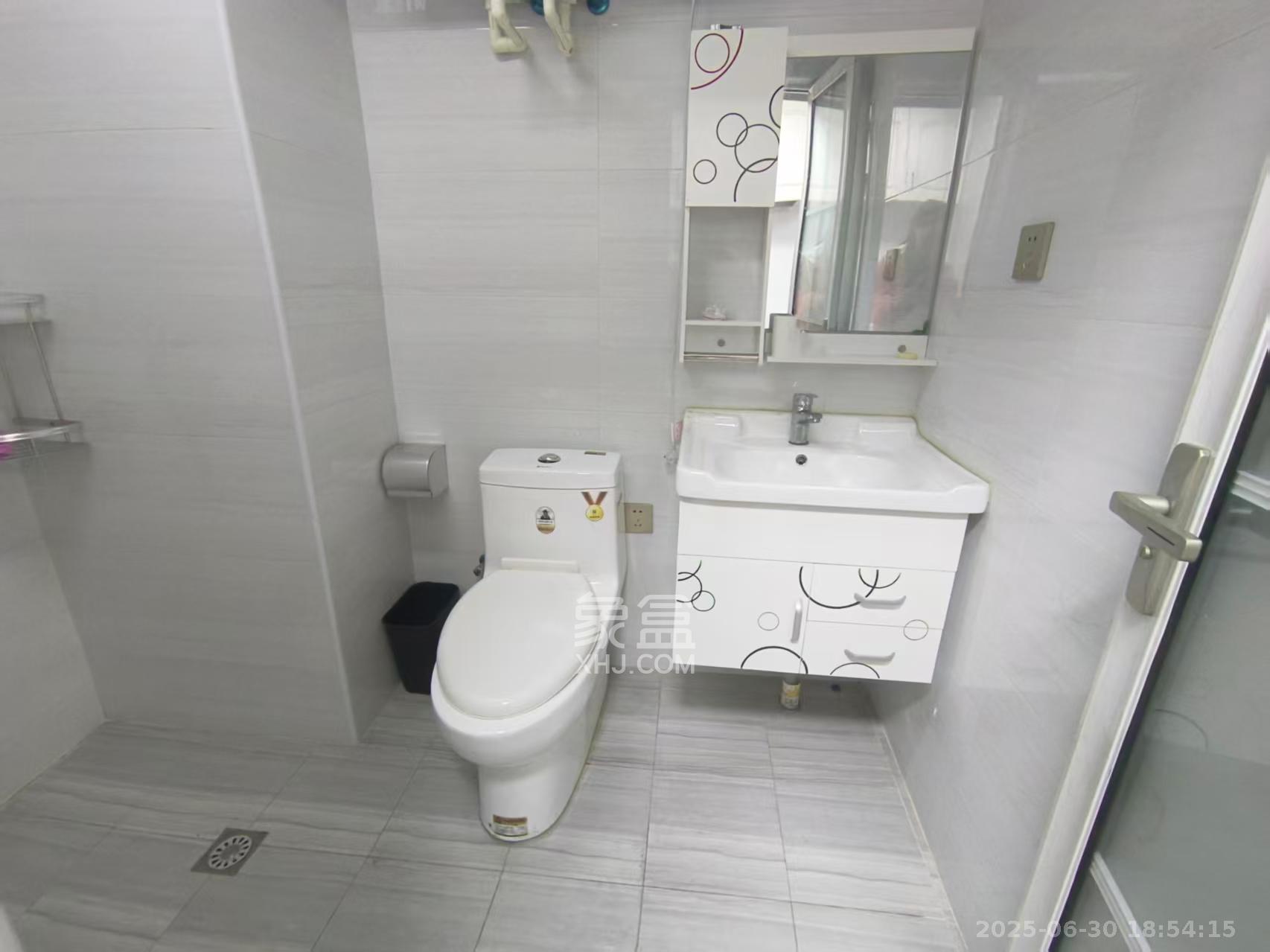 博雅例外 1室1厅1卫 1300.0元/月 博雅例外 1室1厅1卫 1300.0元/月室内图