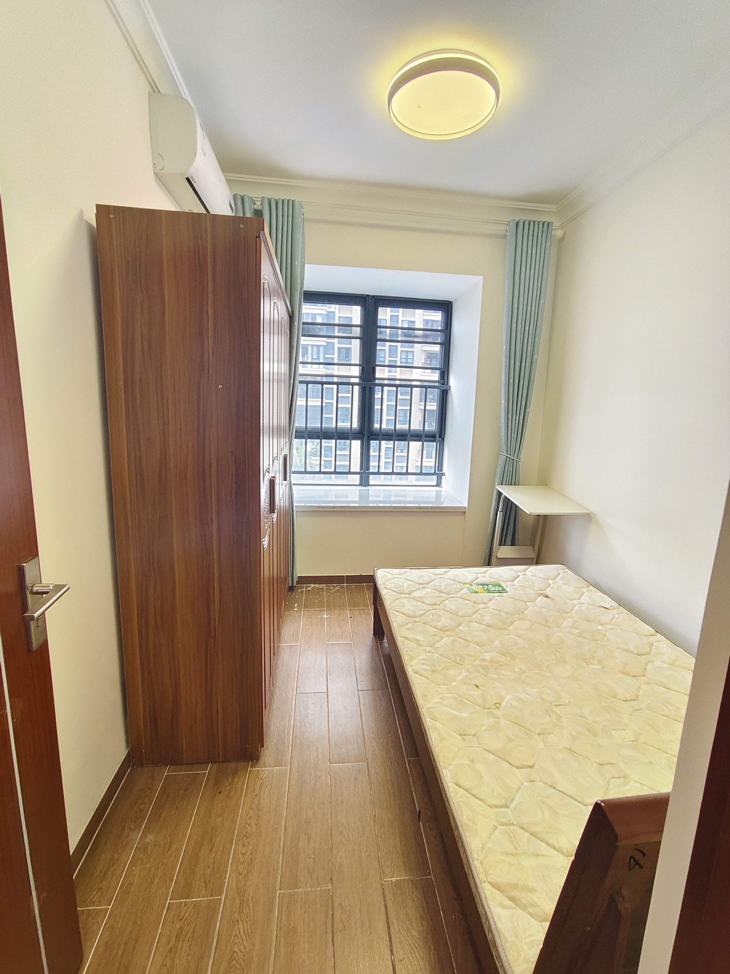 现代美居（喜盈门）  3室2厅2卫   3500.00元/月室内图