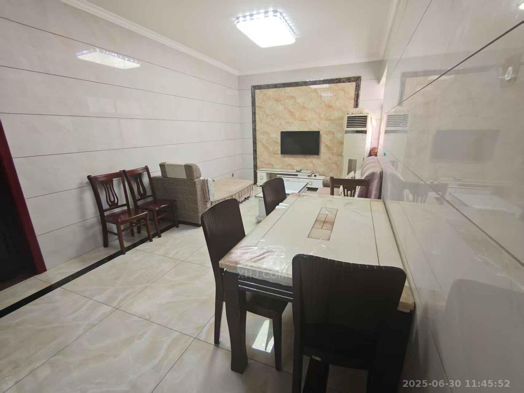 武广国际学苑 2室2厅1卫 2000.0元/月 武广国际学苑 2室2厅1卫 2000.0元/月室内图