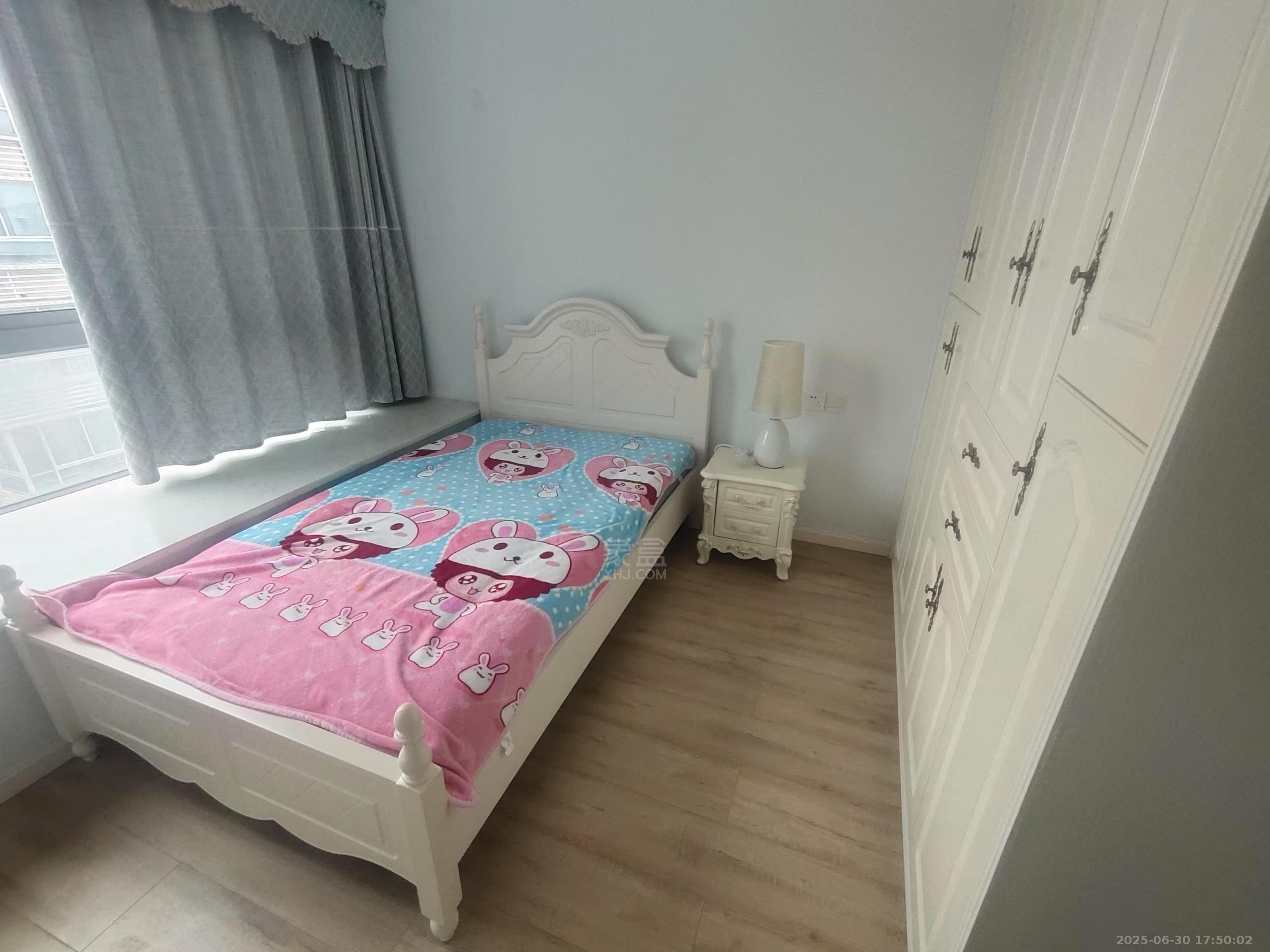 丽景滨江 4室2厅2卫 3800.00元/月 丽景滨江 4室2厅2卫 3800.00元/月室内图