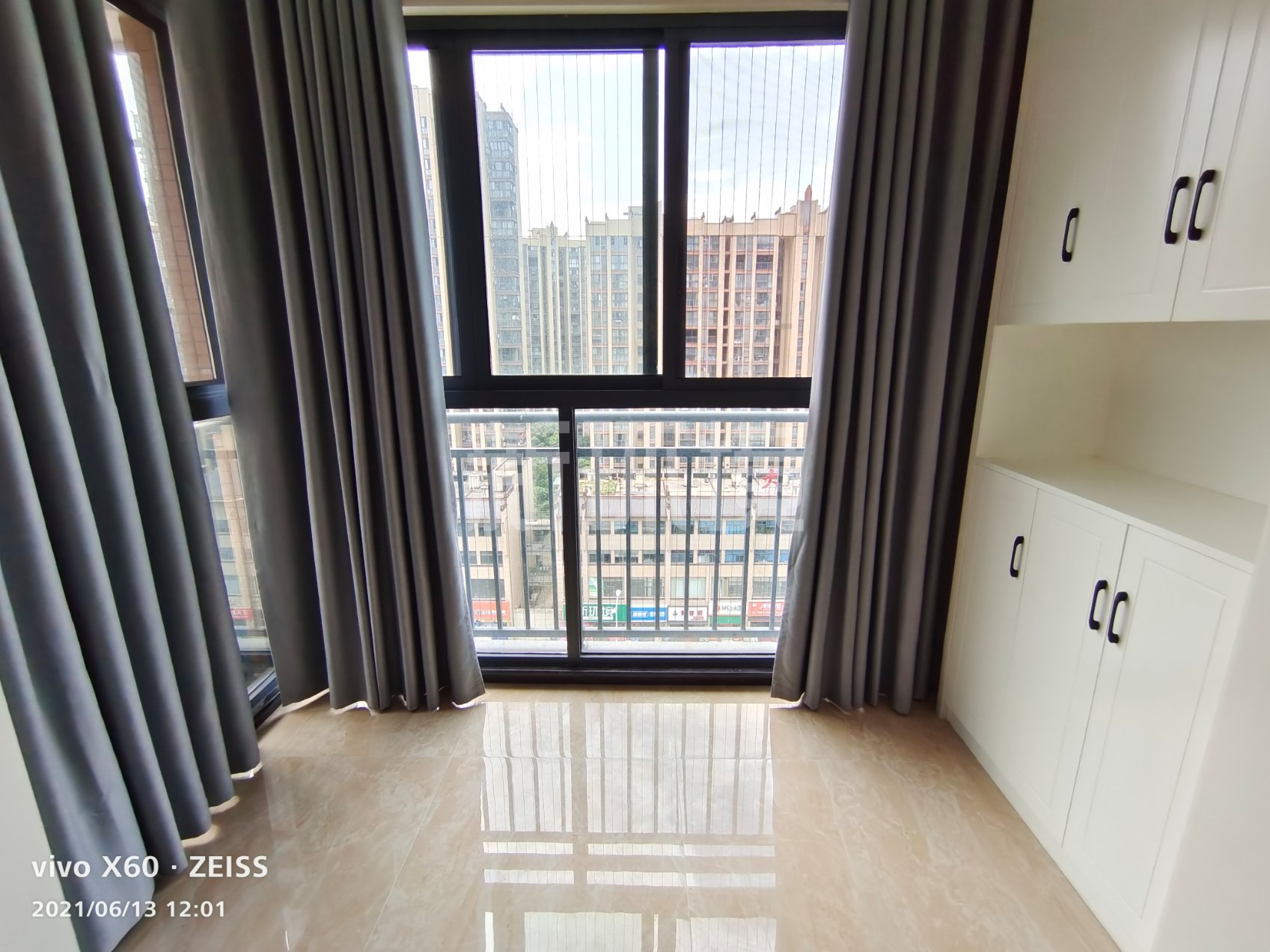 高盛澧园一二期 2室2厅1卫 2100.0元/月 高盛澧园一二期 2室2厅1卫 2100.0元/月室内图