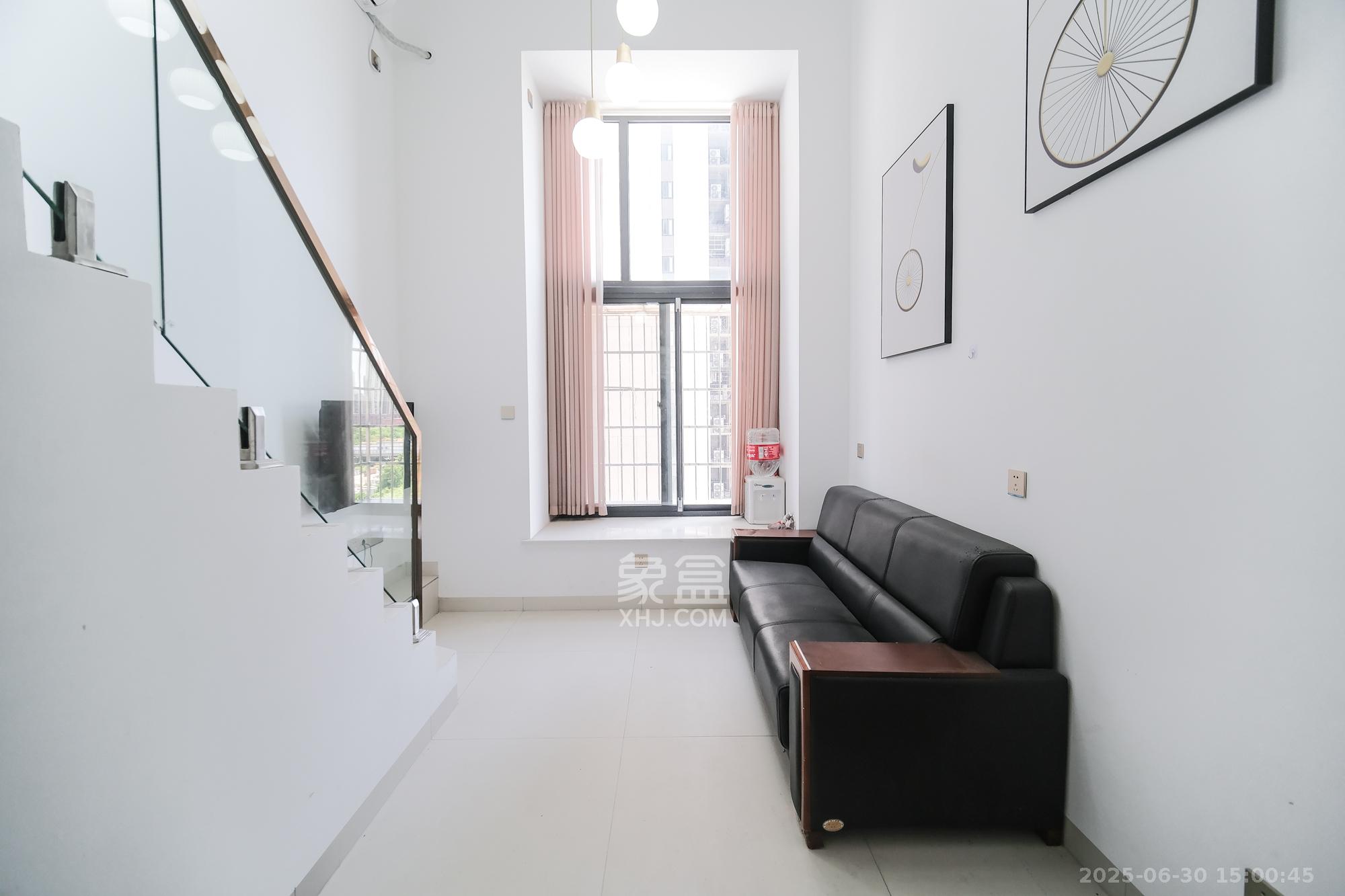 碧桂园翘楚棠  1室0厅0卫    28.0万 碧桂园翘楚棠  1室0厅0卫    28.0万客厅