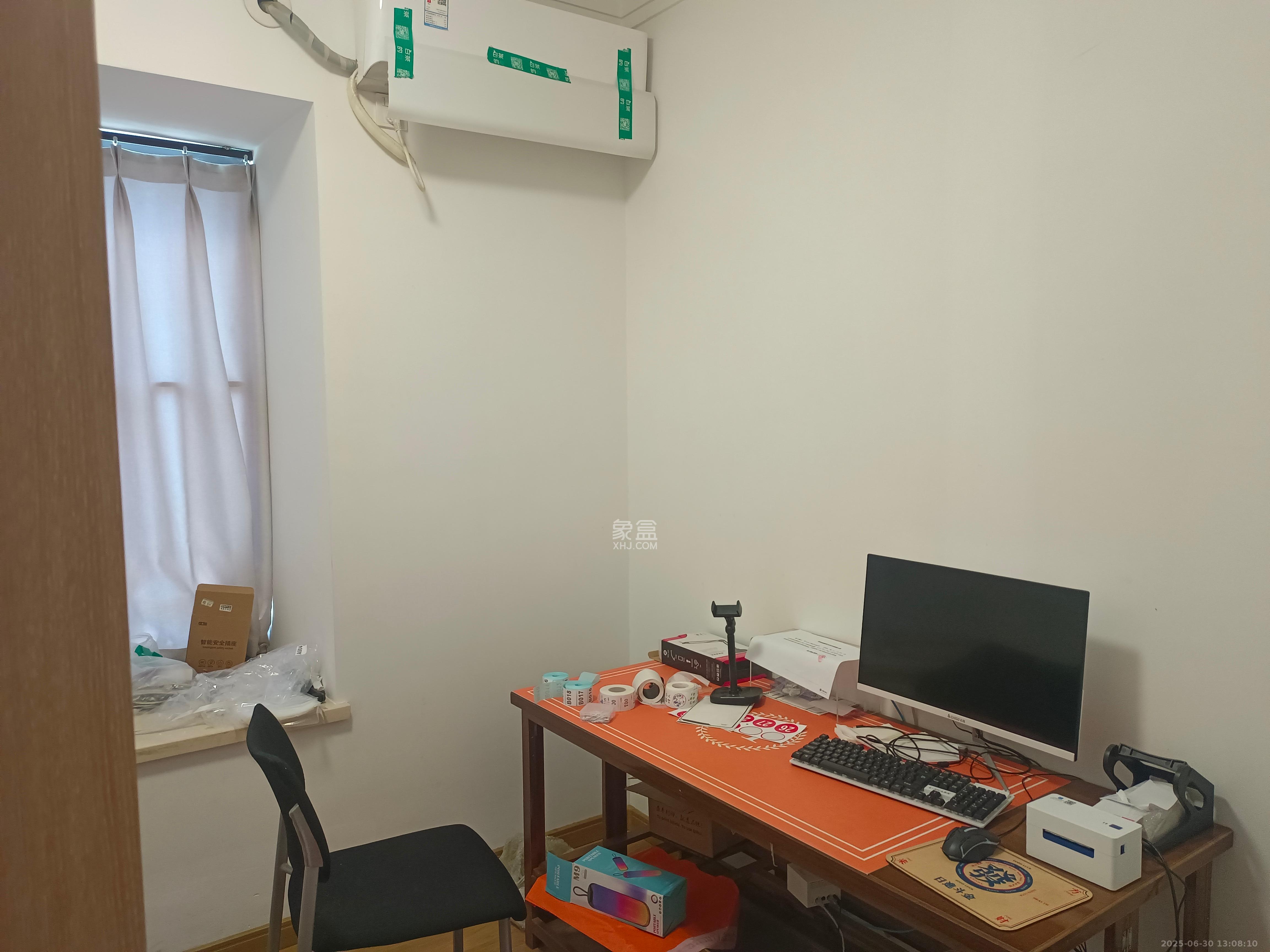 万润滨江天著  3室2厅2卫    2600.0元/月 万润滨江天著  3室2厅2卫    2600.0元/月