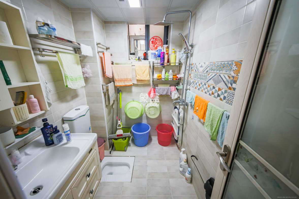 水墨林溪 3室2厅2卫 112.00万 水墨林溪 3室2厅2卫 112.00万卫生间