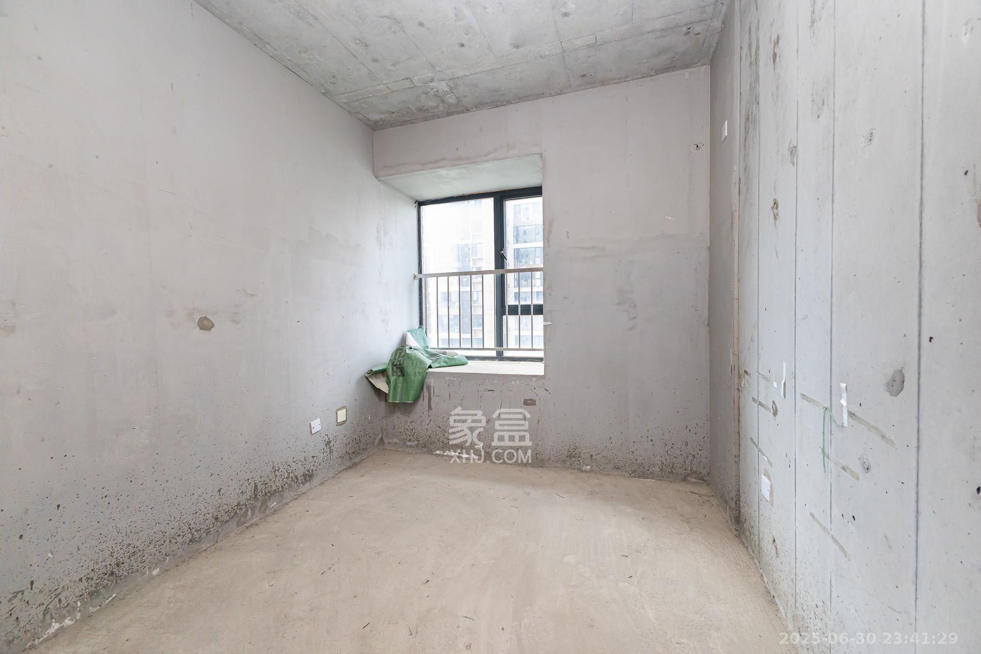 顺舟旺城 4室2厅2卫 96.5万 顺舟旺城 4室2厅2卫 96.5万卧室