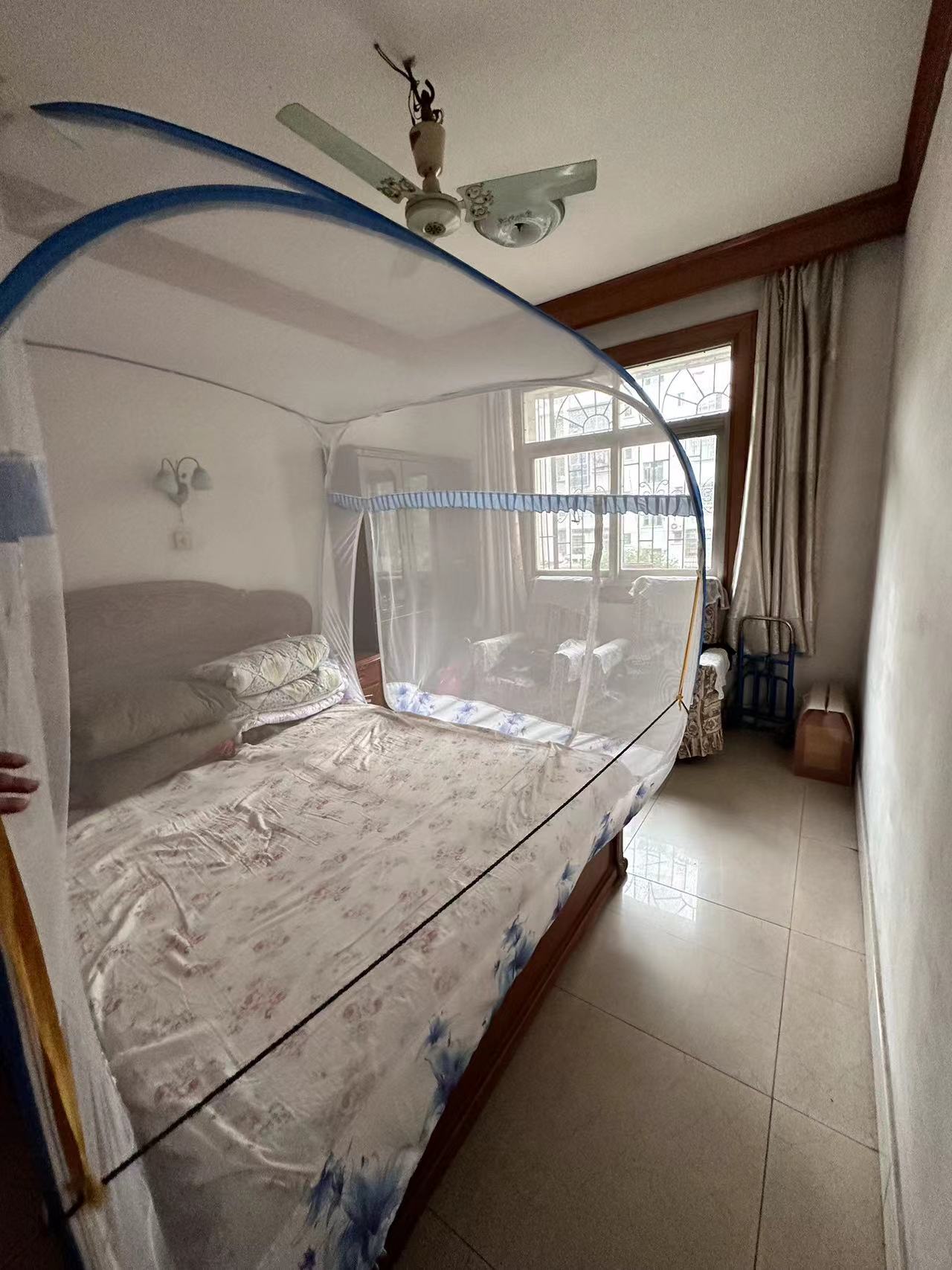 育财农贸市场（民营市场）  1室0厅0卫    800.0元/月室内图