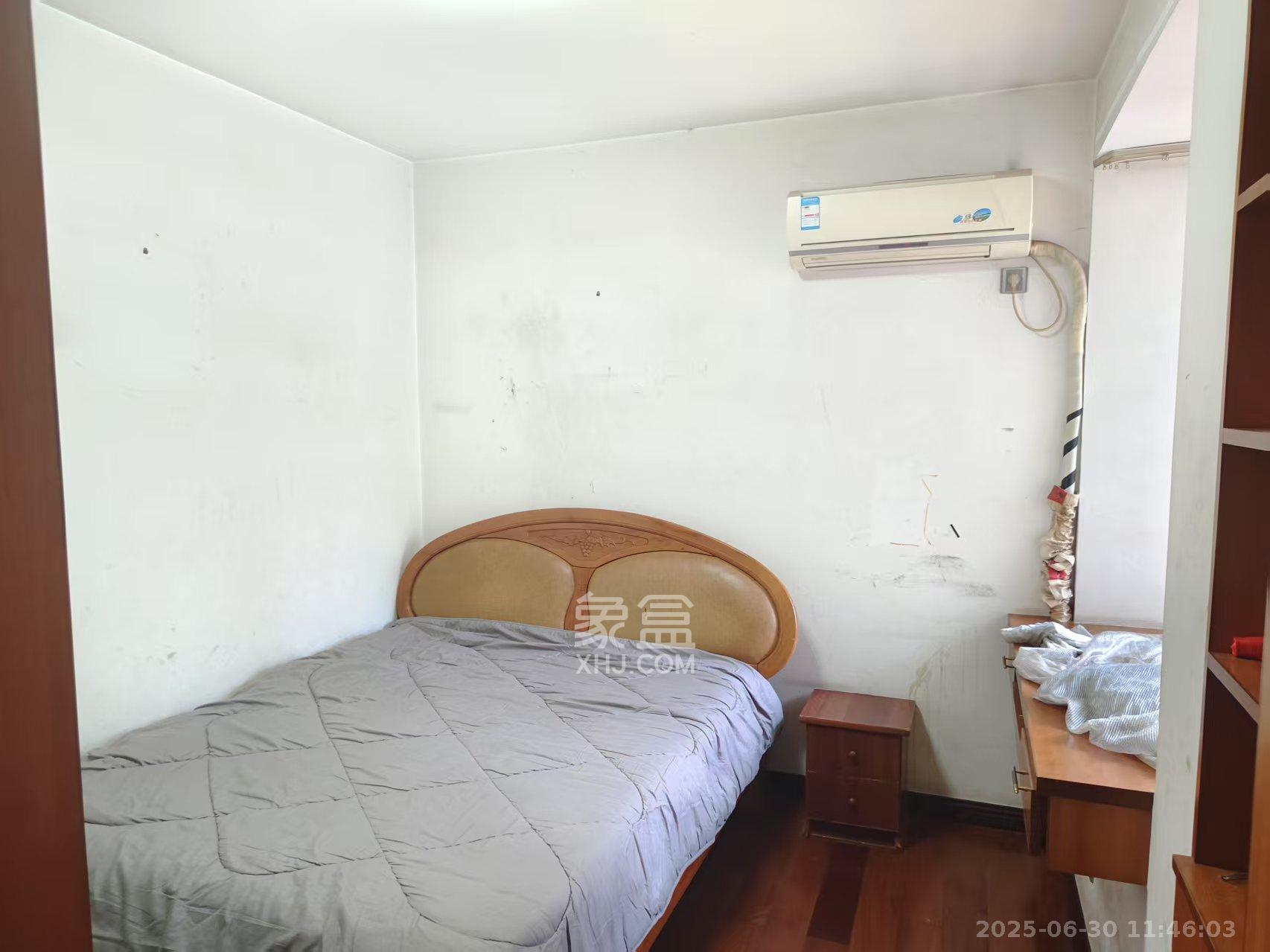 新世纪家园  3室2厅2卫    2600.0元/月 新世纪家园  3室2厅2卫    2600.0元/月室内图