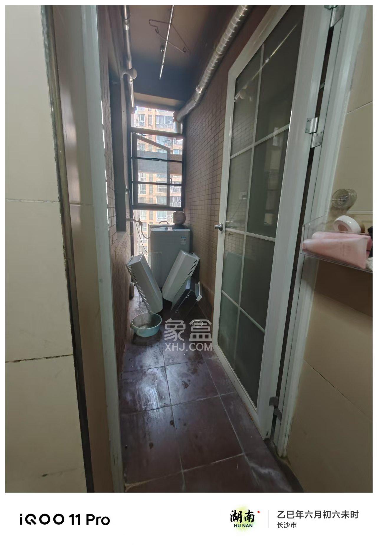 万博汇  2室1厅1卫   2200.00元/月室内图